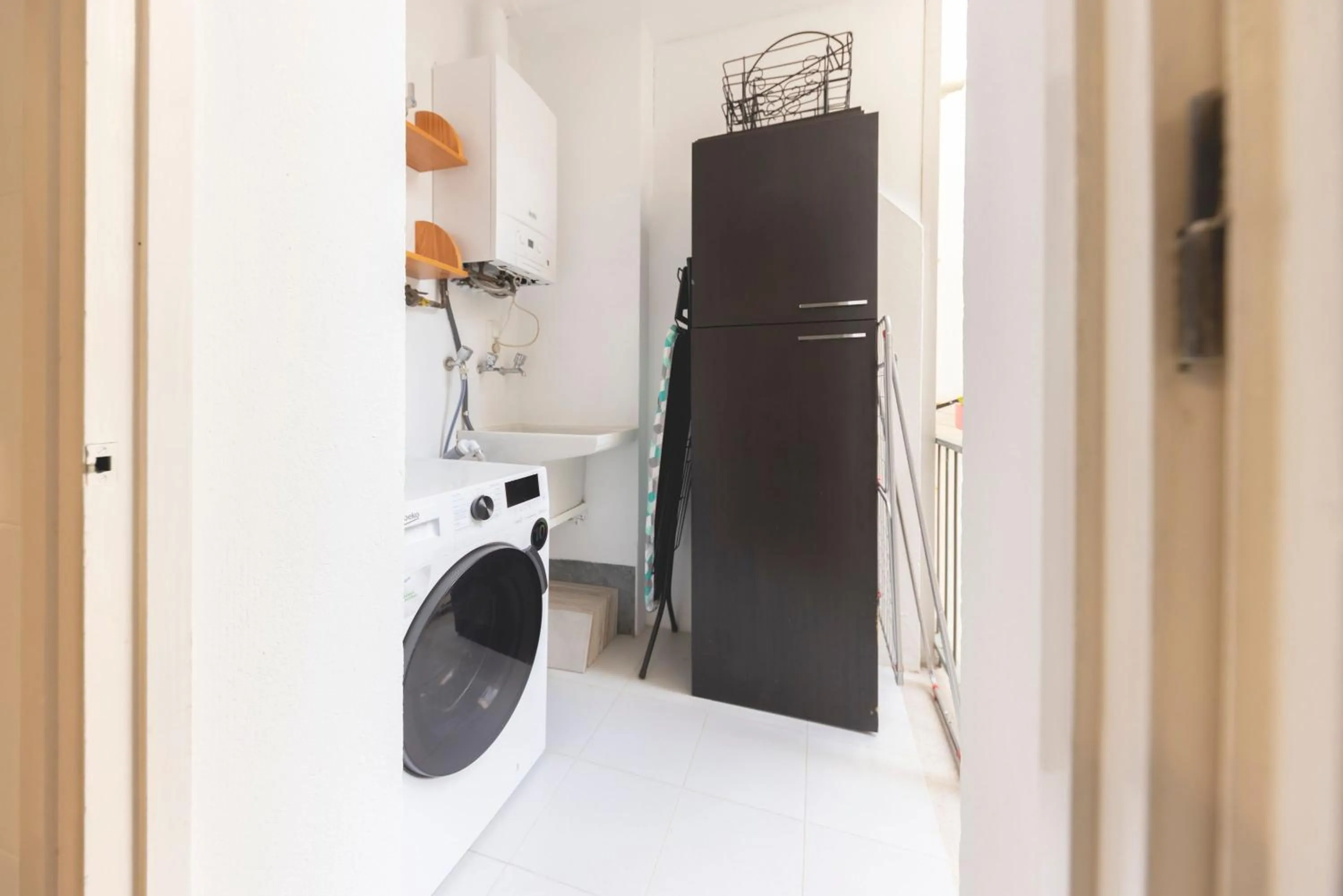 Kitchen or kitchenette in Bravissimo Plaça de la Independència, Morning Sun