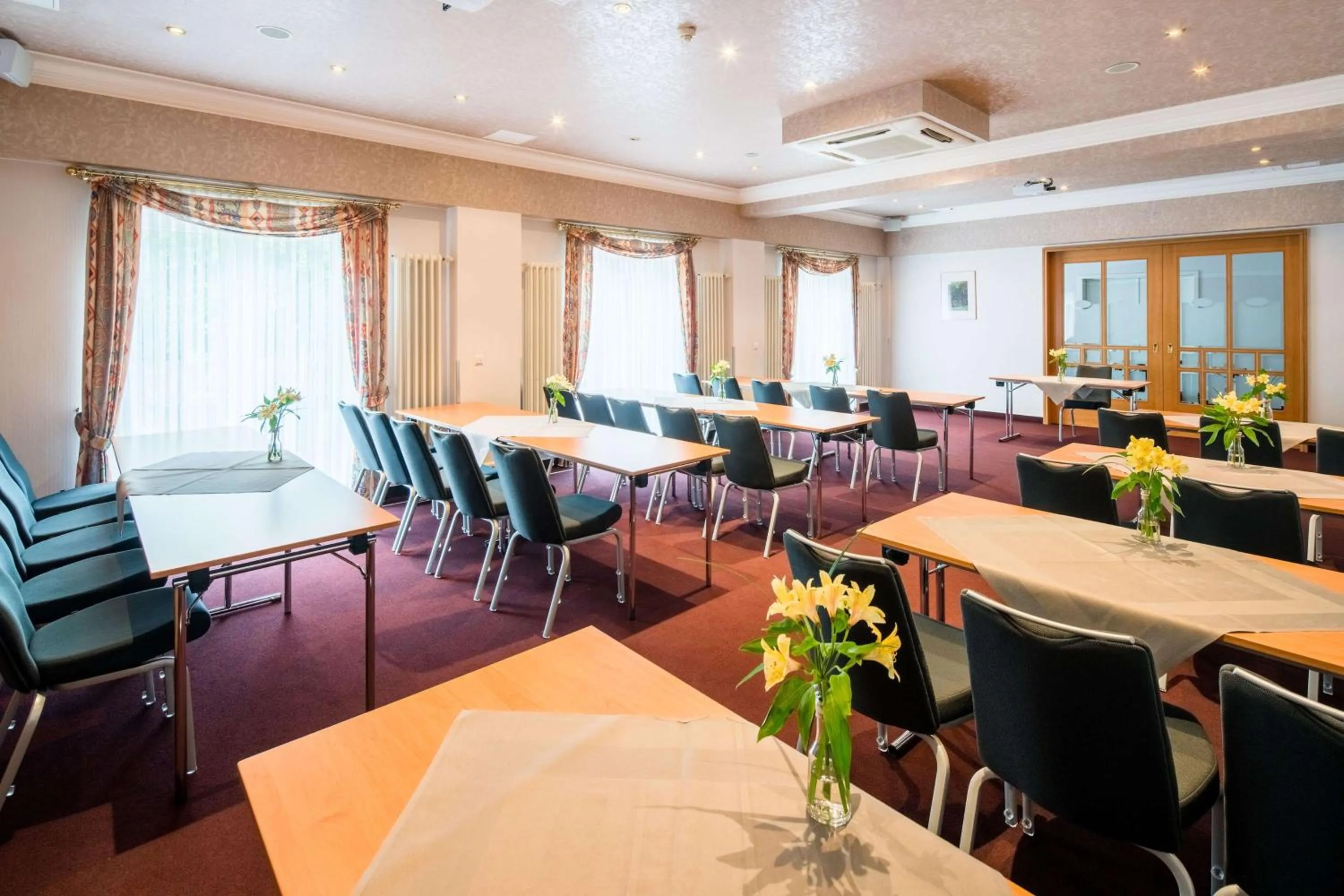 Meeting/conference room in Best Western Hotel Helmstedt am Lappwald
