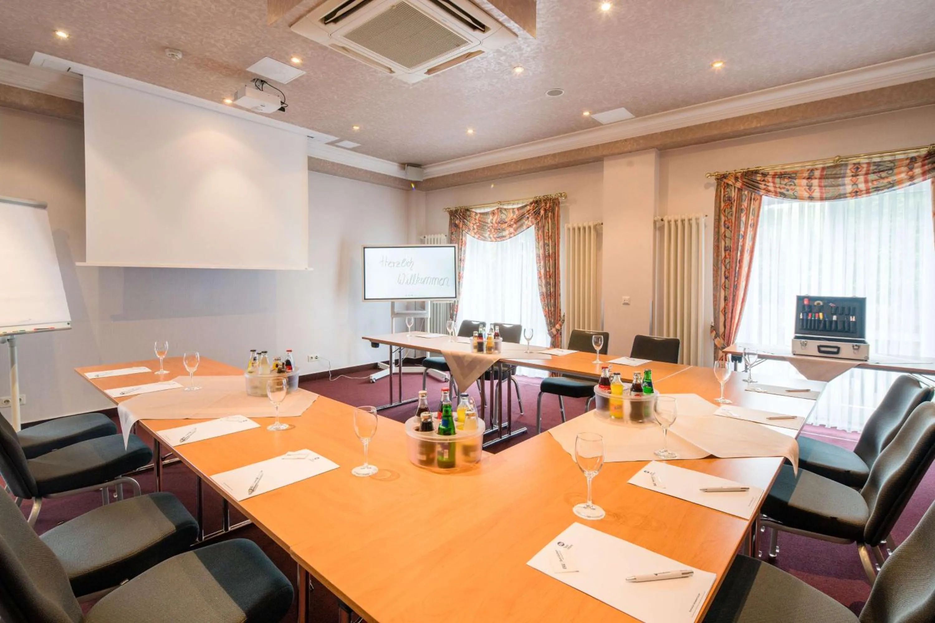 Meeting/conference room in Best Western Hotel Helmstedt am Lappwald