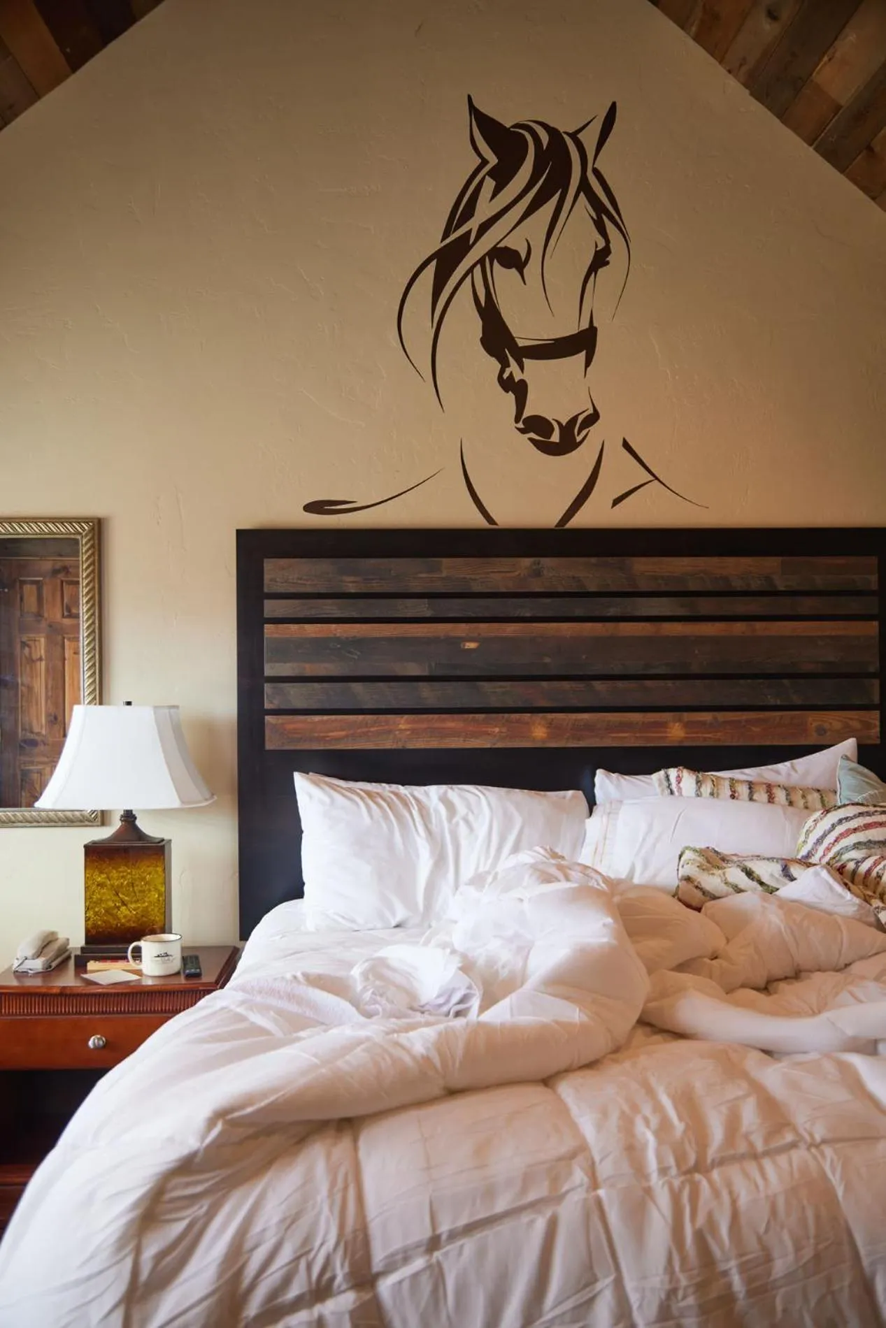 Bed in River Rock Inn B&B