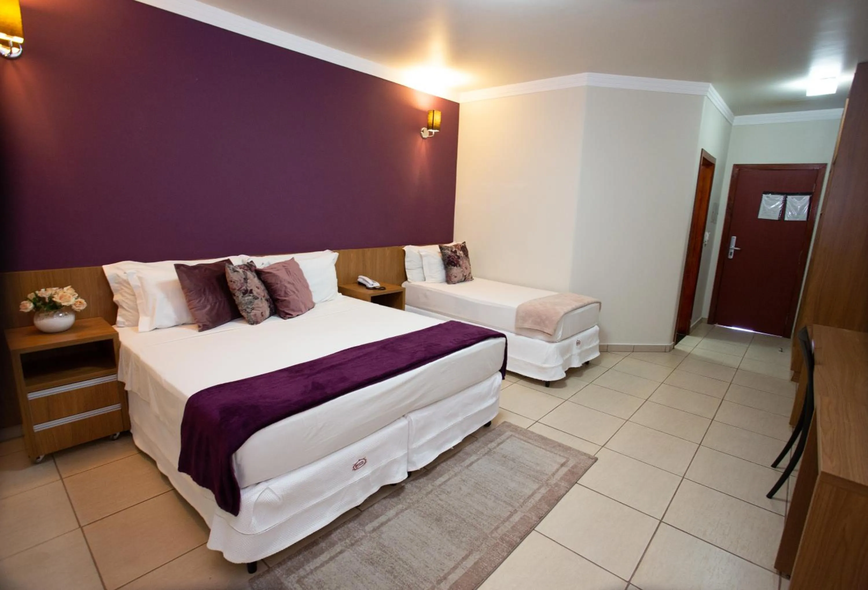 Bed in Havana Express