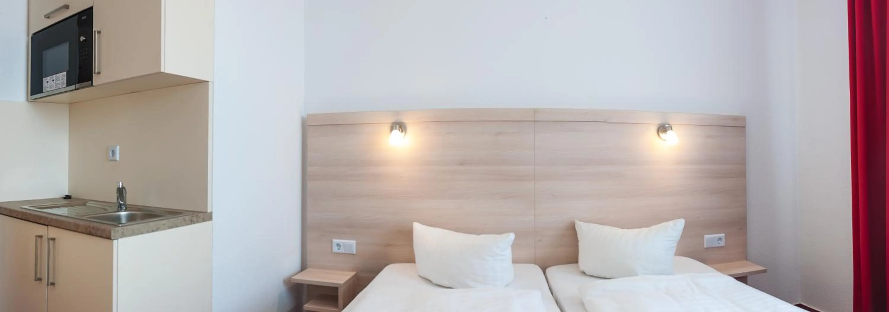 Decorative detail, Bed in Apart Hotel Ferdinand Berlin