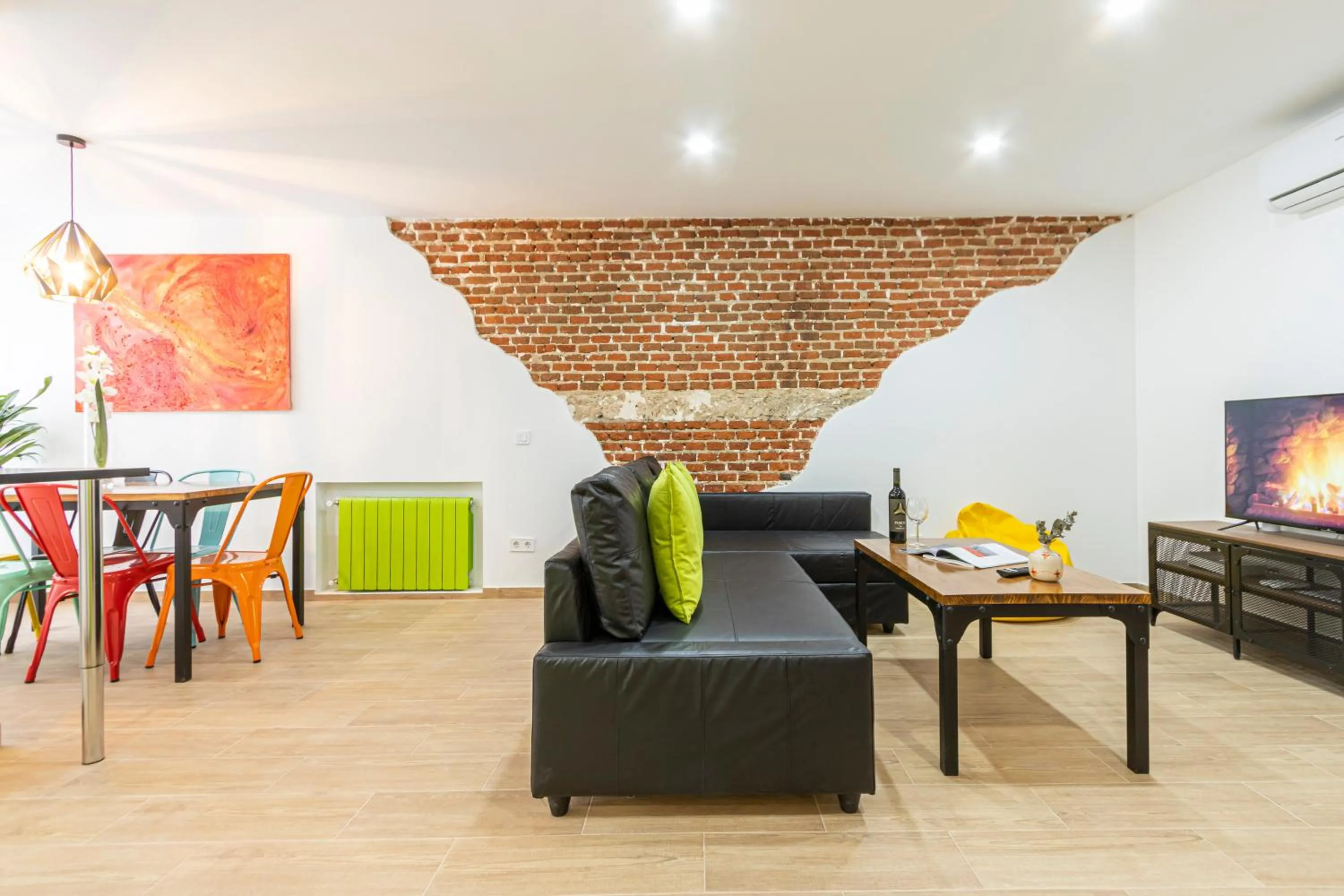 Living room in Ever House - IFEMA Canillas