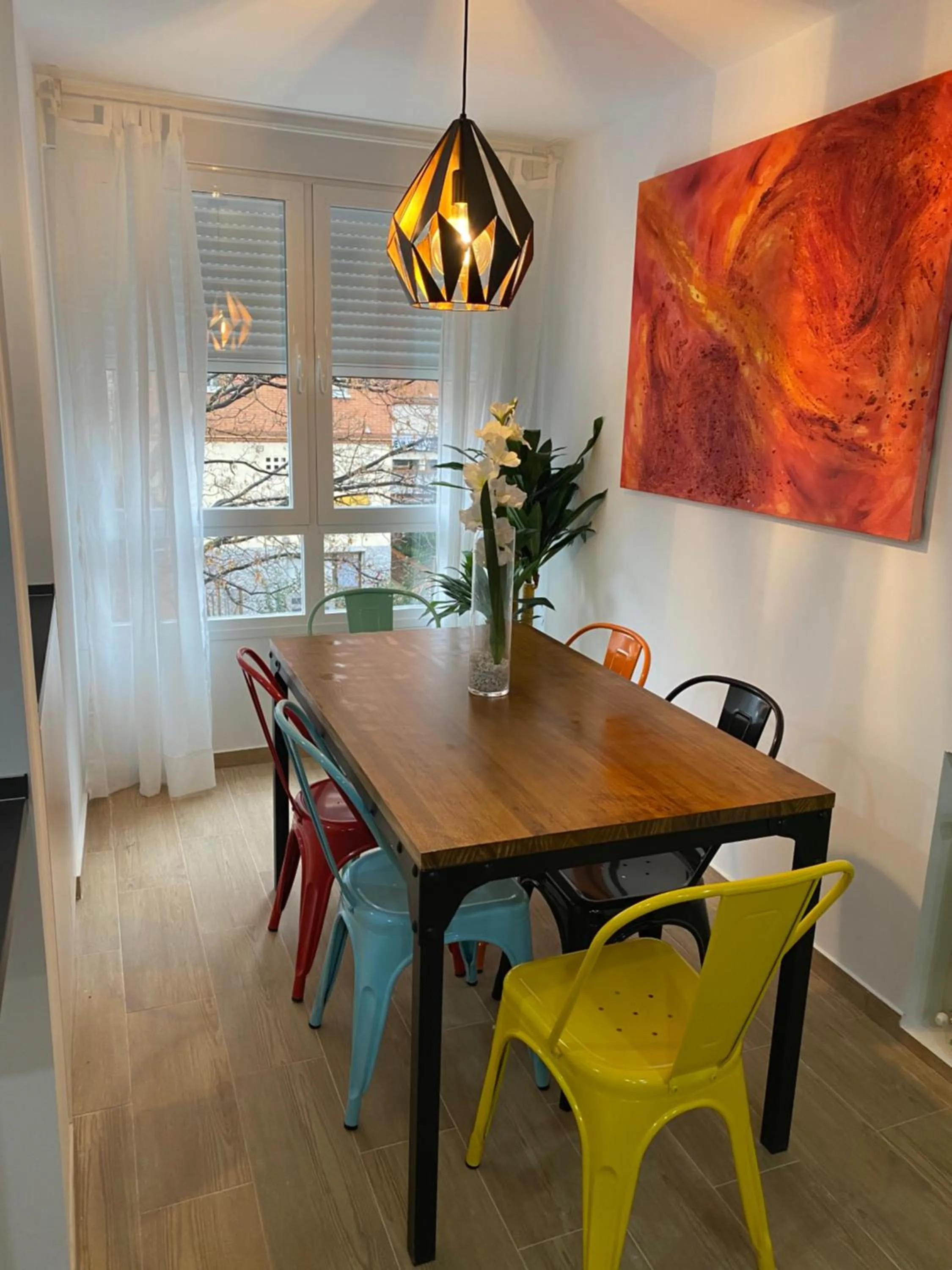 Dining area in Ever House - IFEMA Canillas