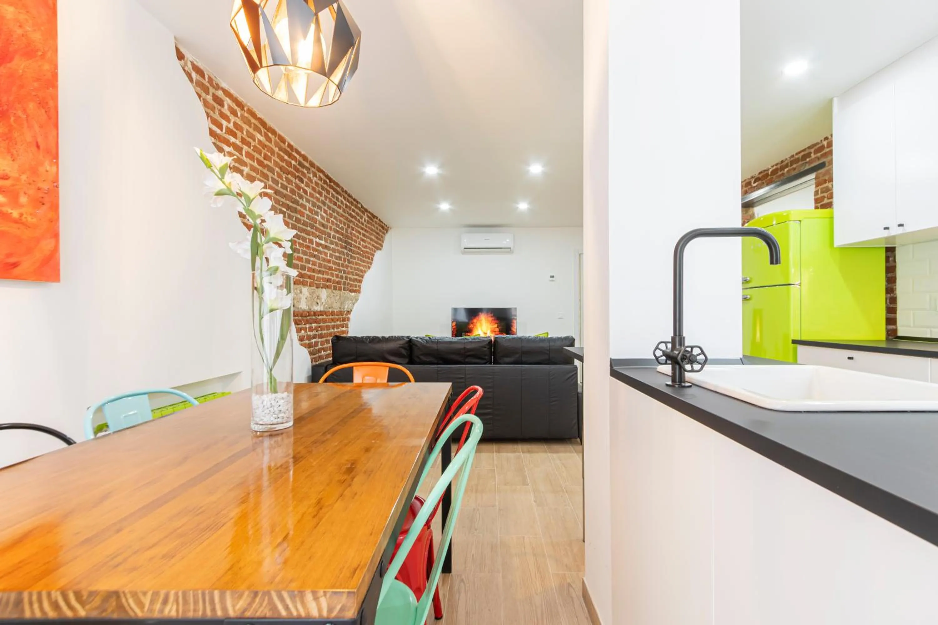 Kitchen or kitchenette in Ever House - IFEMA Canillas