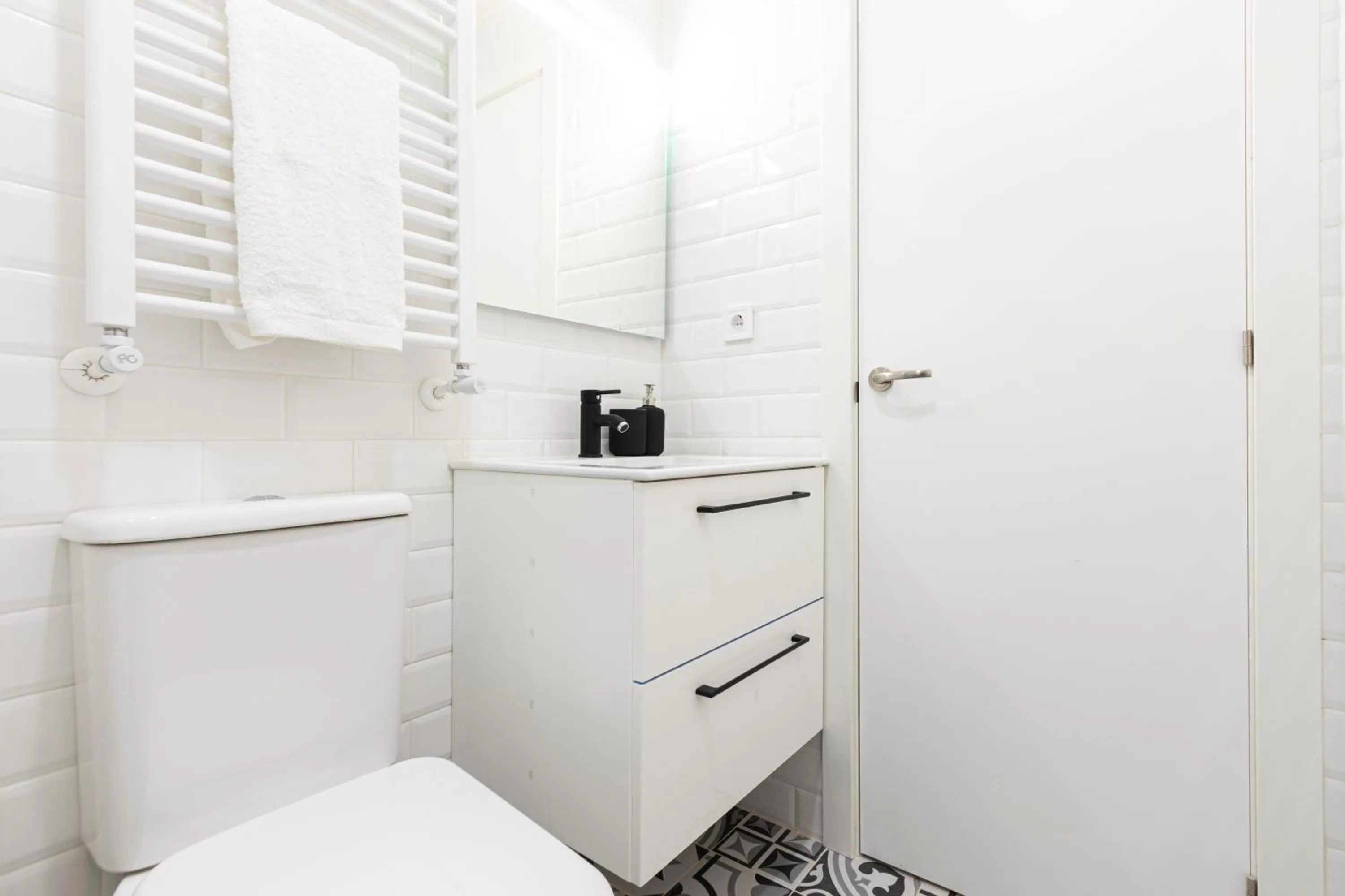 Bathroom in Ever House - IFEMA Canillas