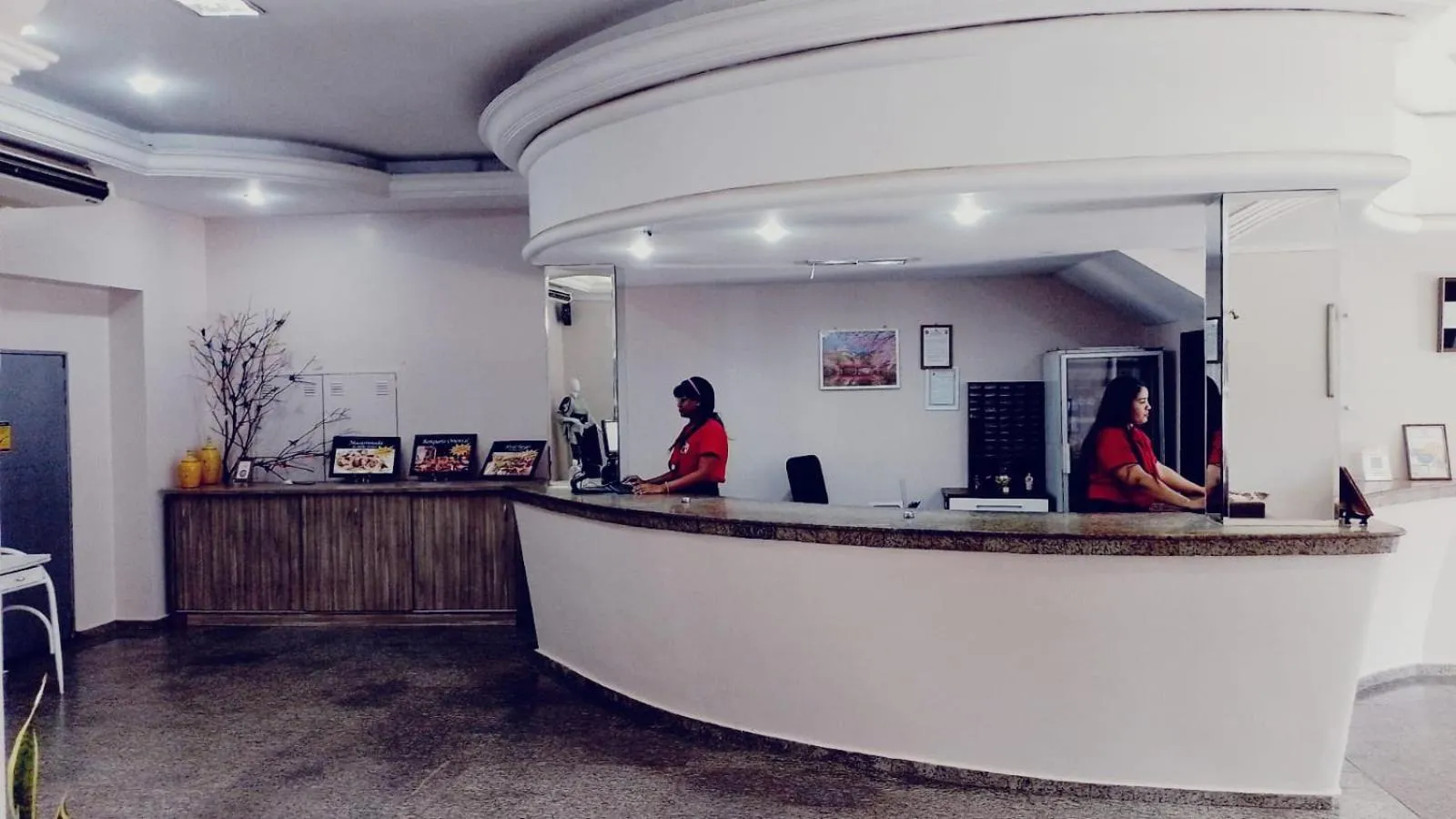 Lobby or reception in Mirai Palace Hotel