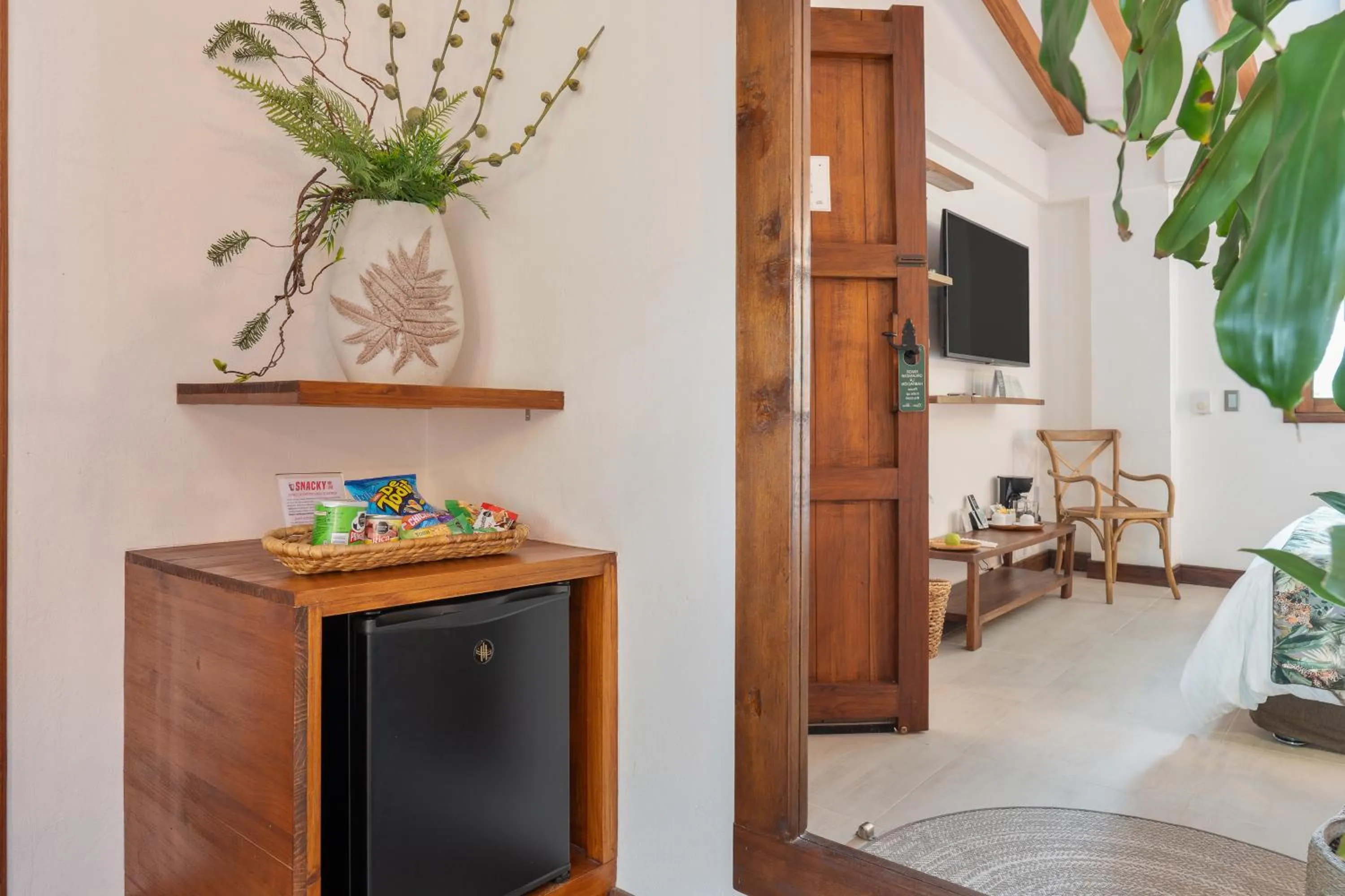 minibar in Casa Bixa Hotel Boutique -Santa Fe de Antioquia- Mayores de 12 años