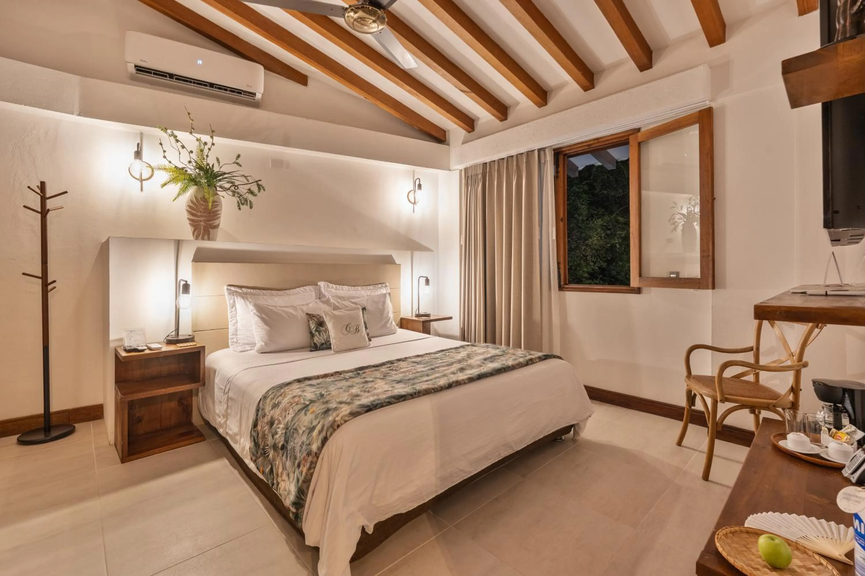 Bedroom, Bed in Casa Bixa Hotel Boutique -Santa Fe de Antioquia- Mayores de 12 años