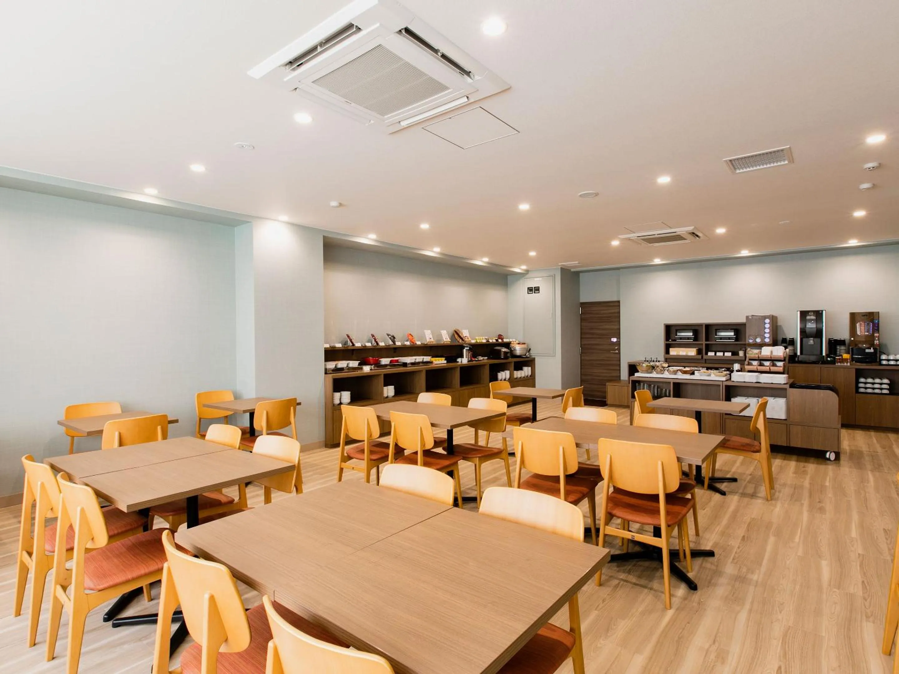 Restaurant/places to eat in KOKO HOTEL Takamatsu - formerly Hotel Wing Takamatsu