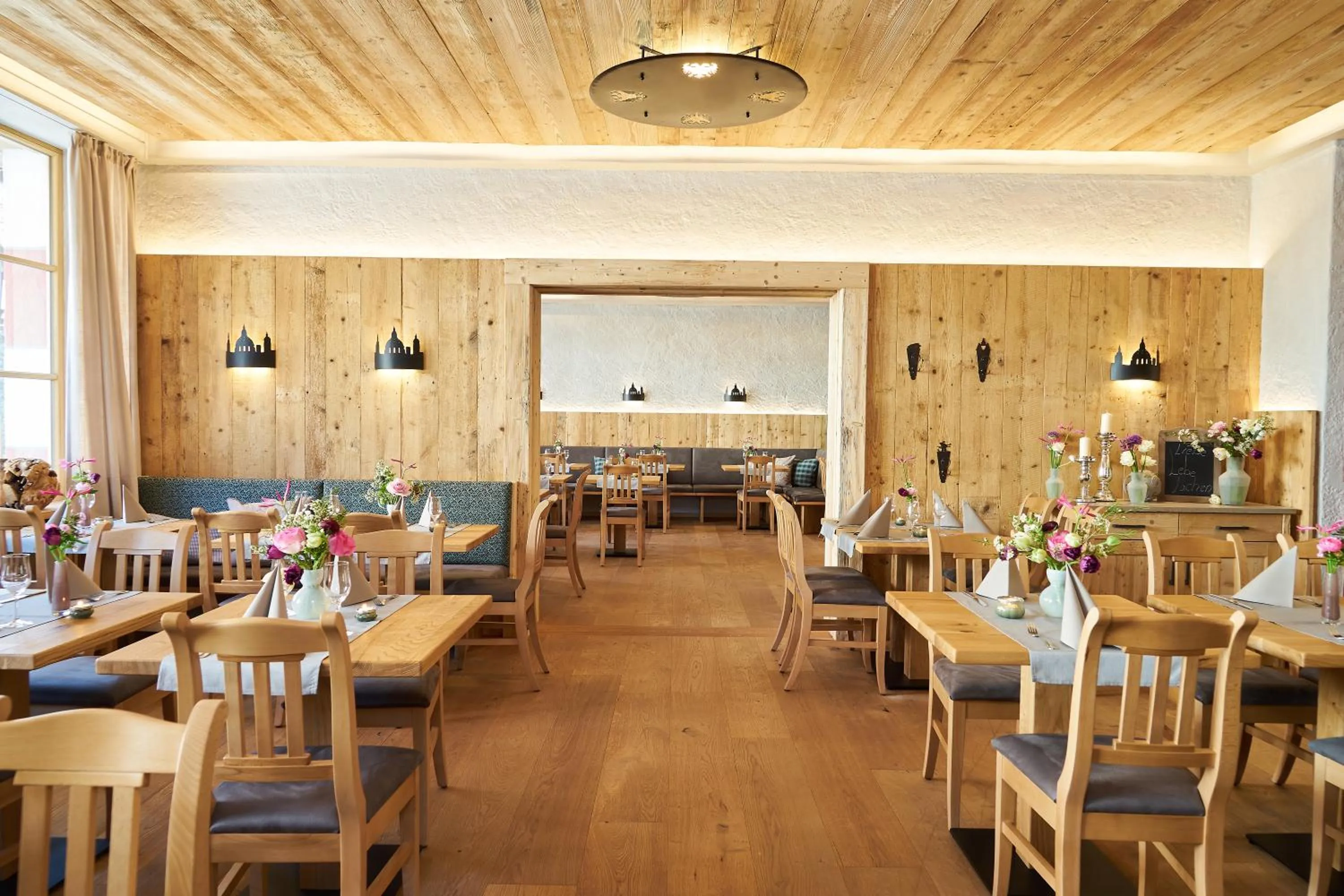 Restaurant/places to eat in Hotel Klosterhotel Ludwig der Bayer