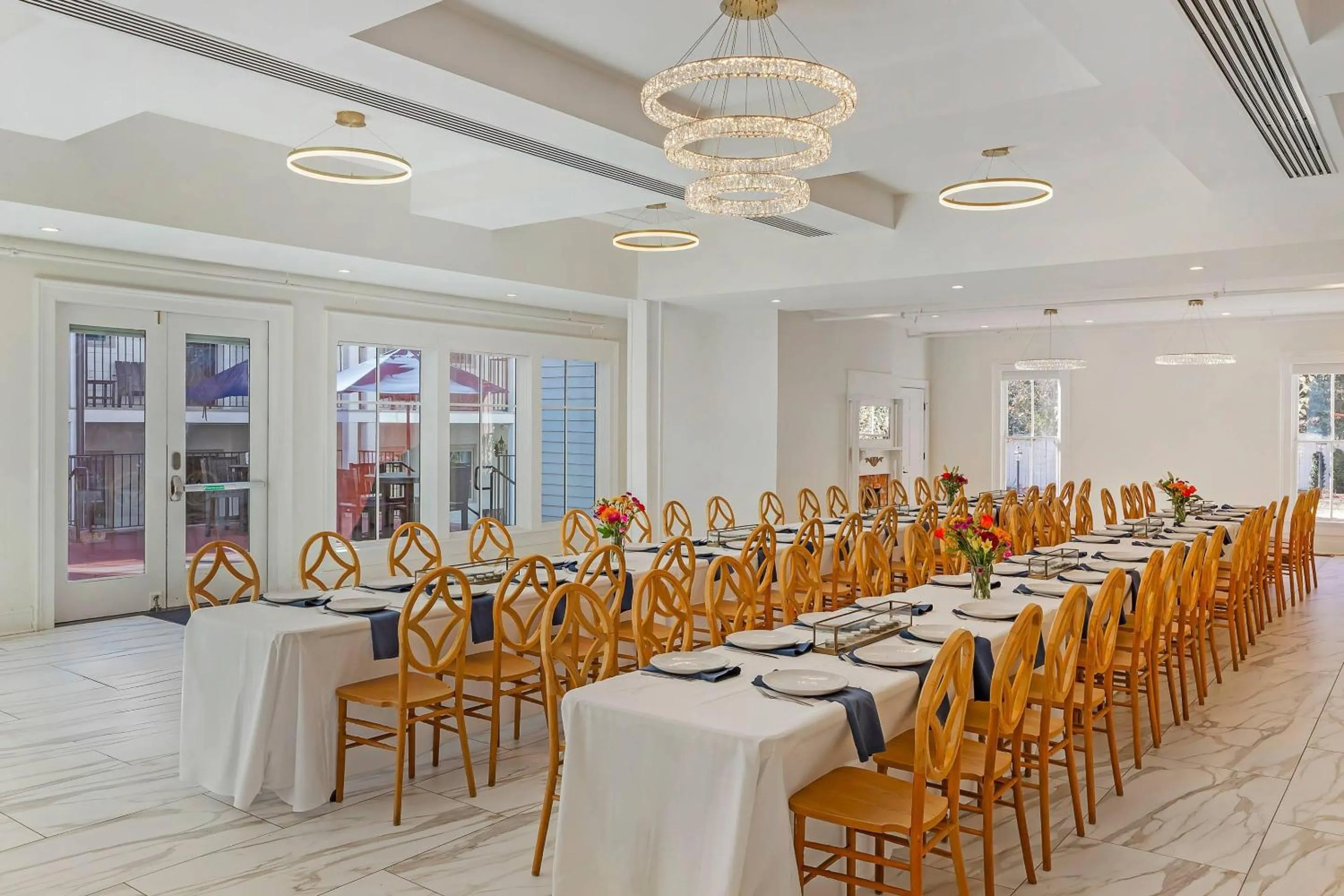 Meeting/conference room in The Colonial Inn, an Ascend Collection Hotel