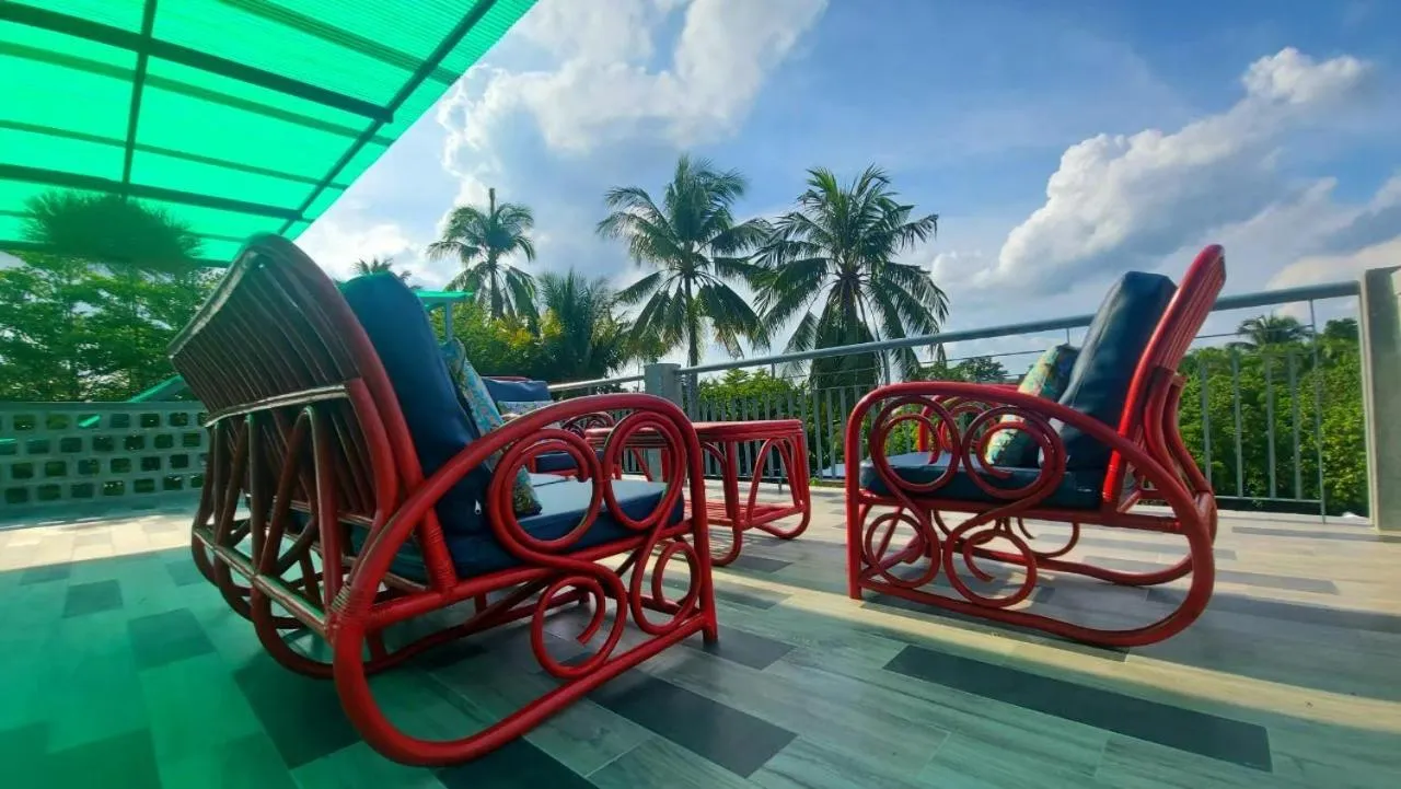 River CoCo @ Amphawa