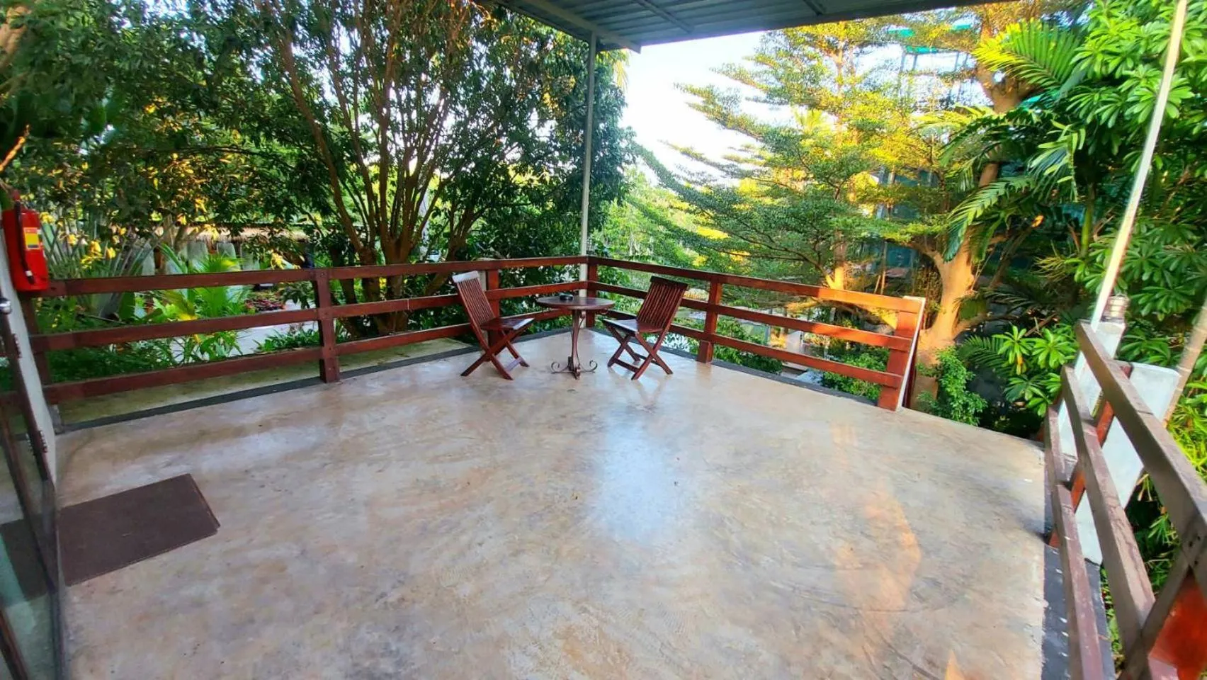 River CoCo @ Amphawa