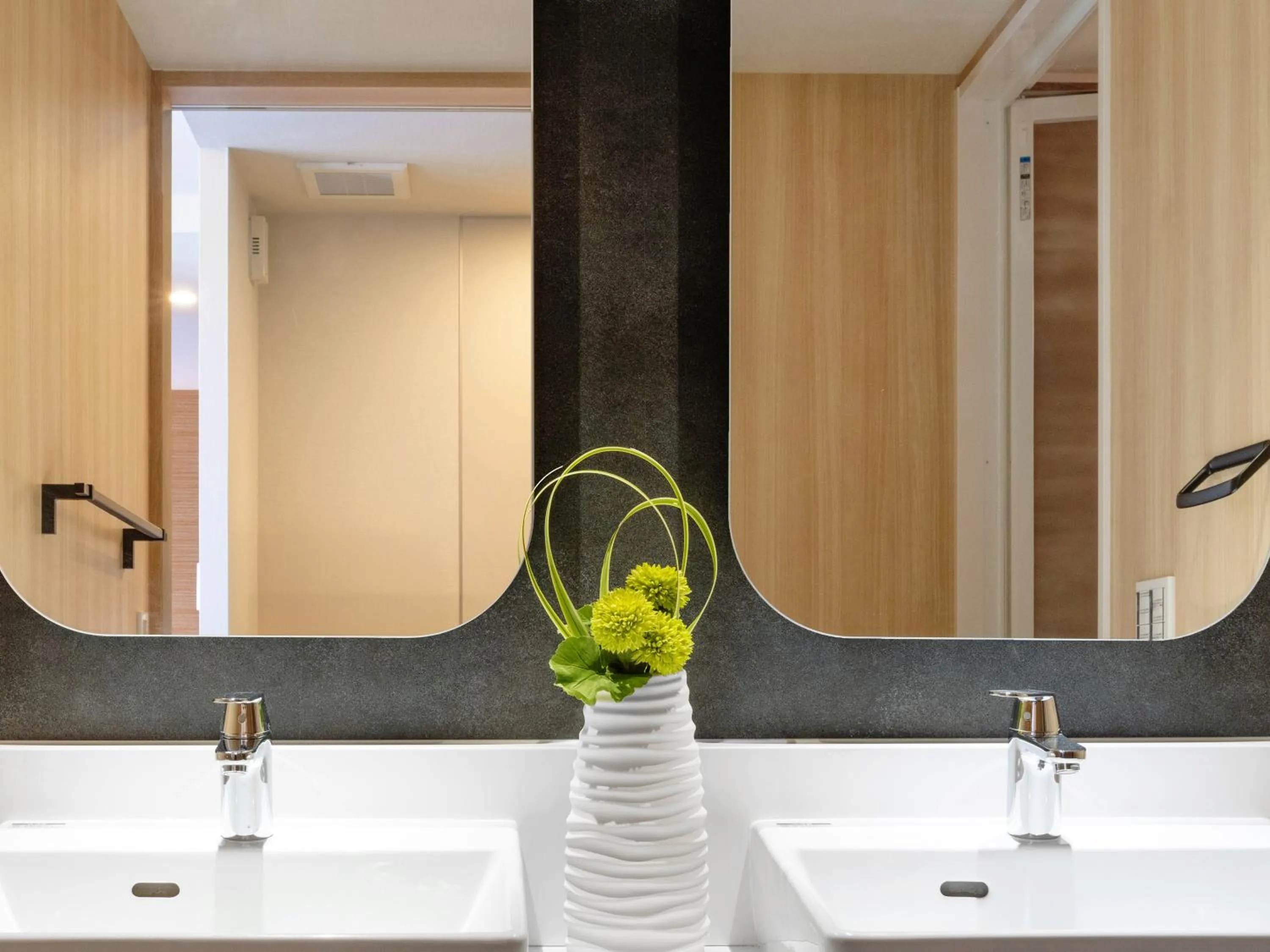 Bathroom in MIMARU Tokyo Asakusa Station