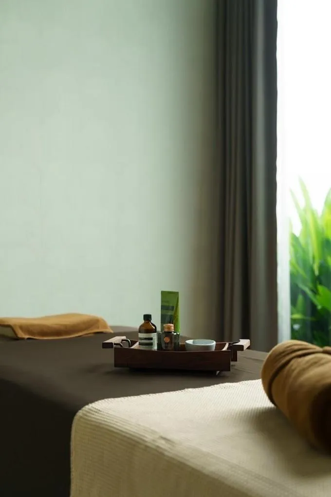 Spa and wellness centre/facilities, Bed in Cascade Hotel Bangkok