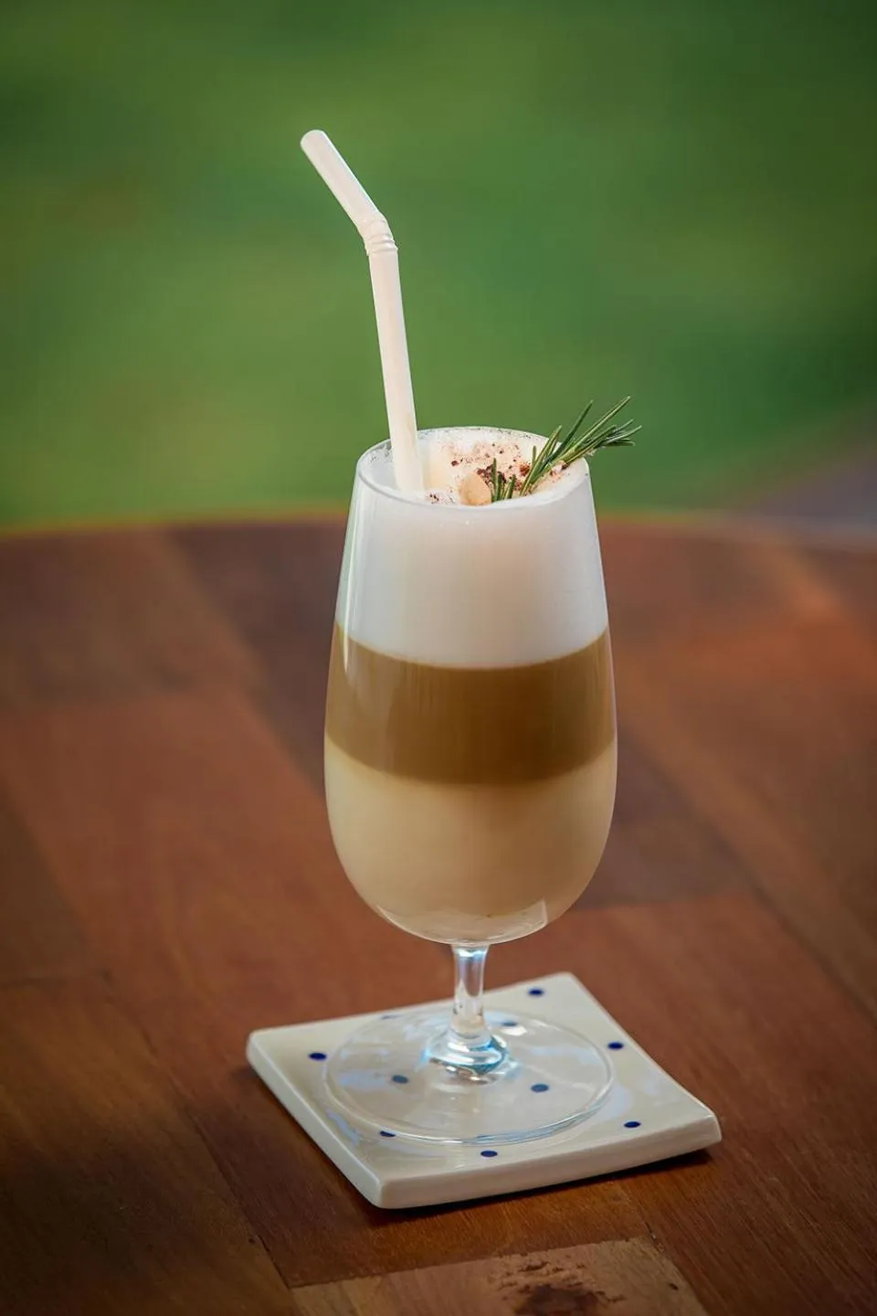 Drinks in White Whale Beachfront Pool Villa