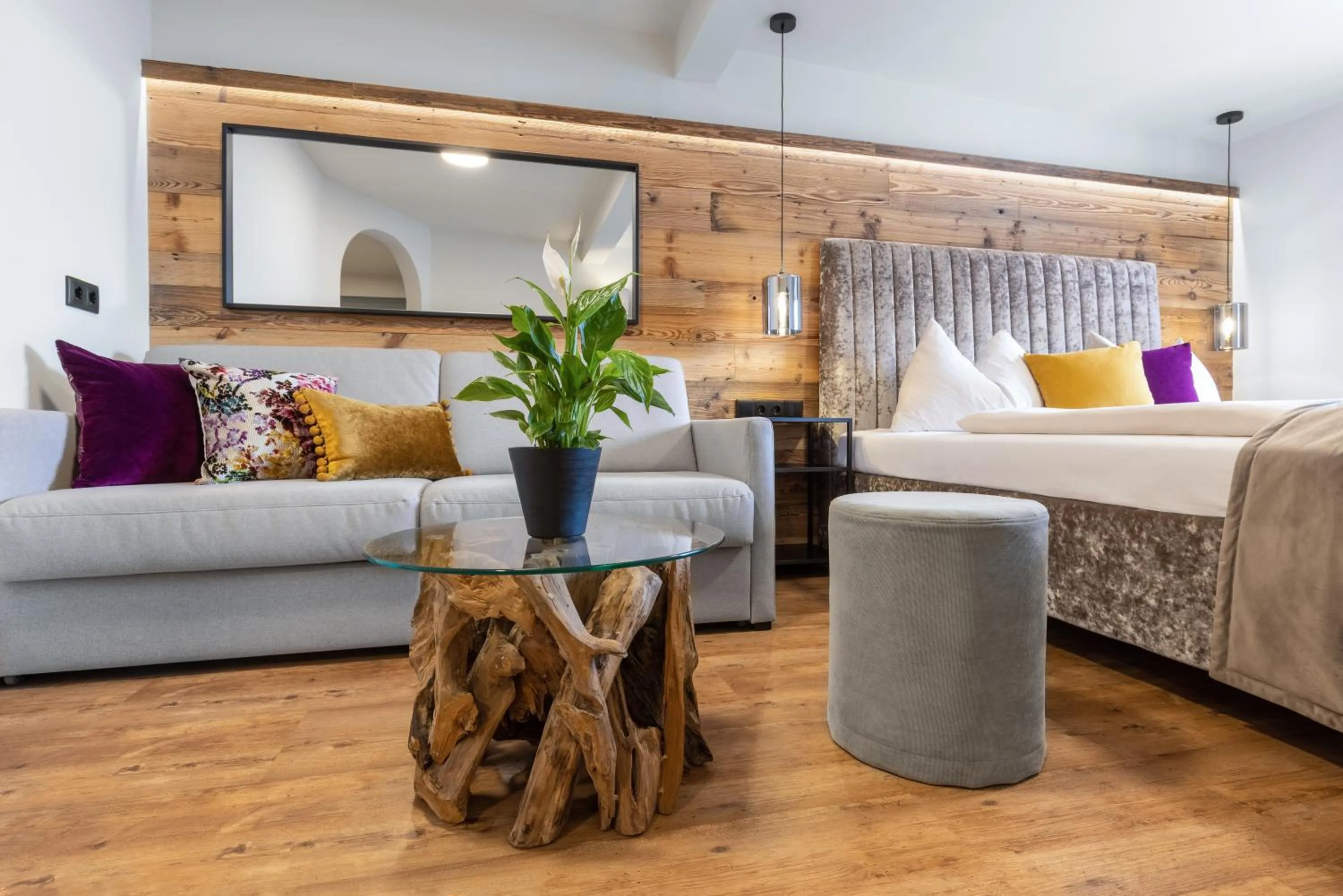 Photo of the whole room, Bed in Boutique Hotel ANYBODY