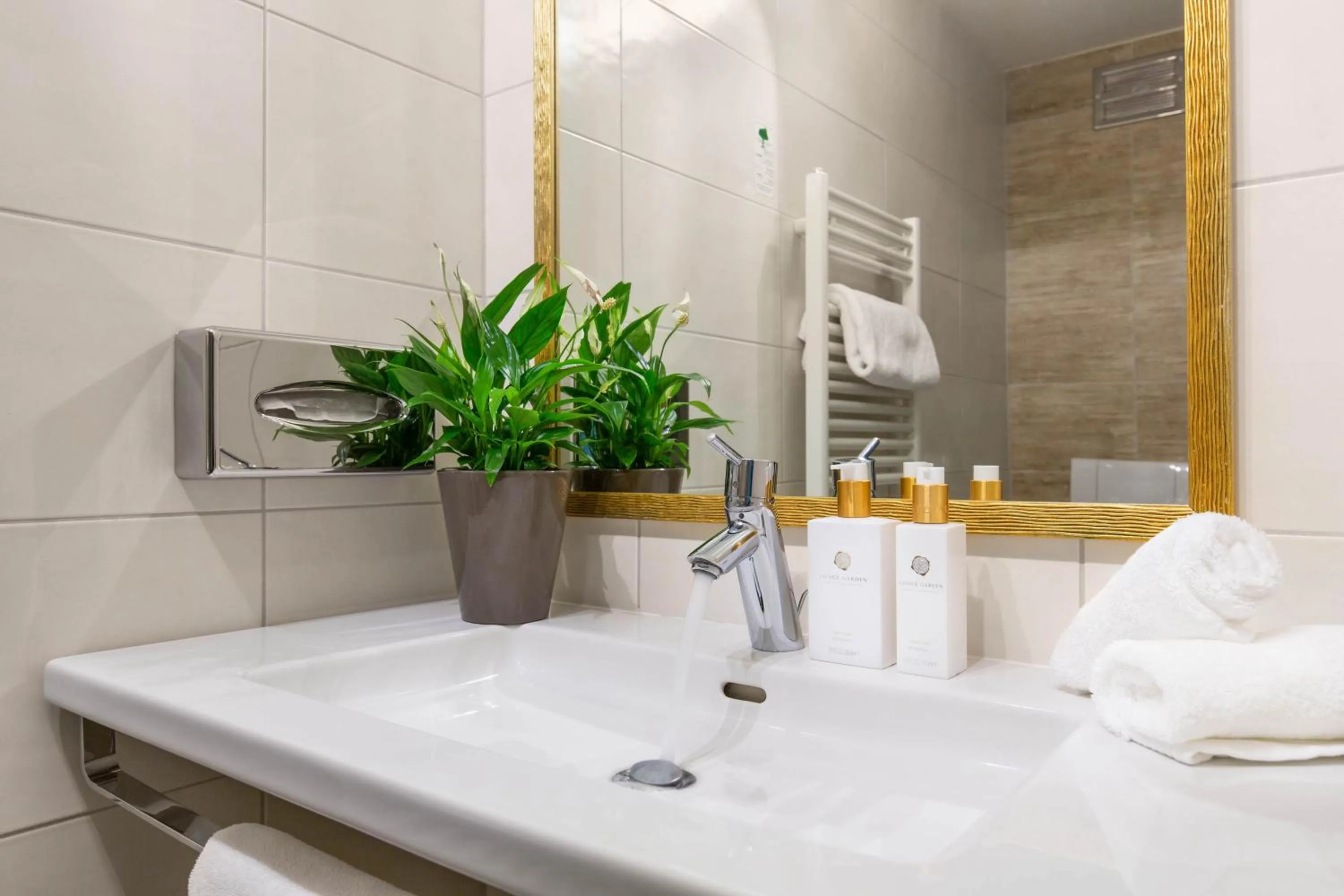 Bathroom in Boutique Hotel ANYBODY