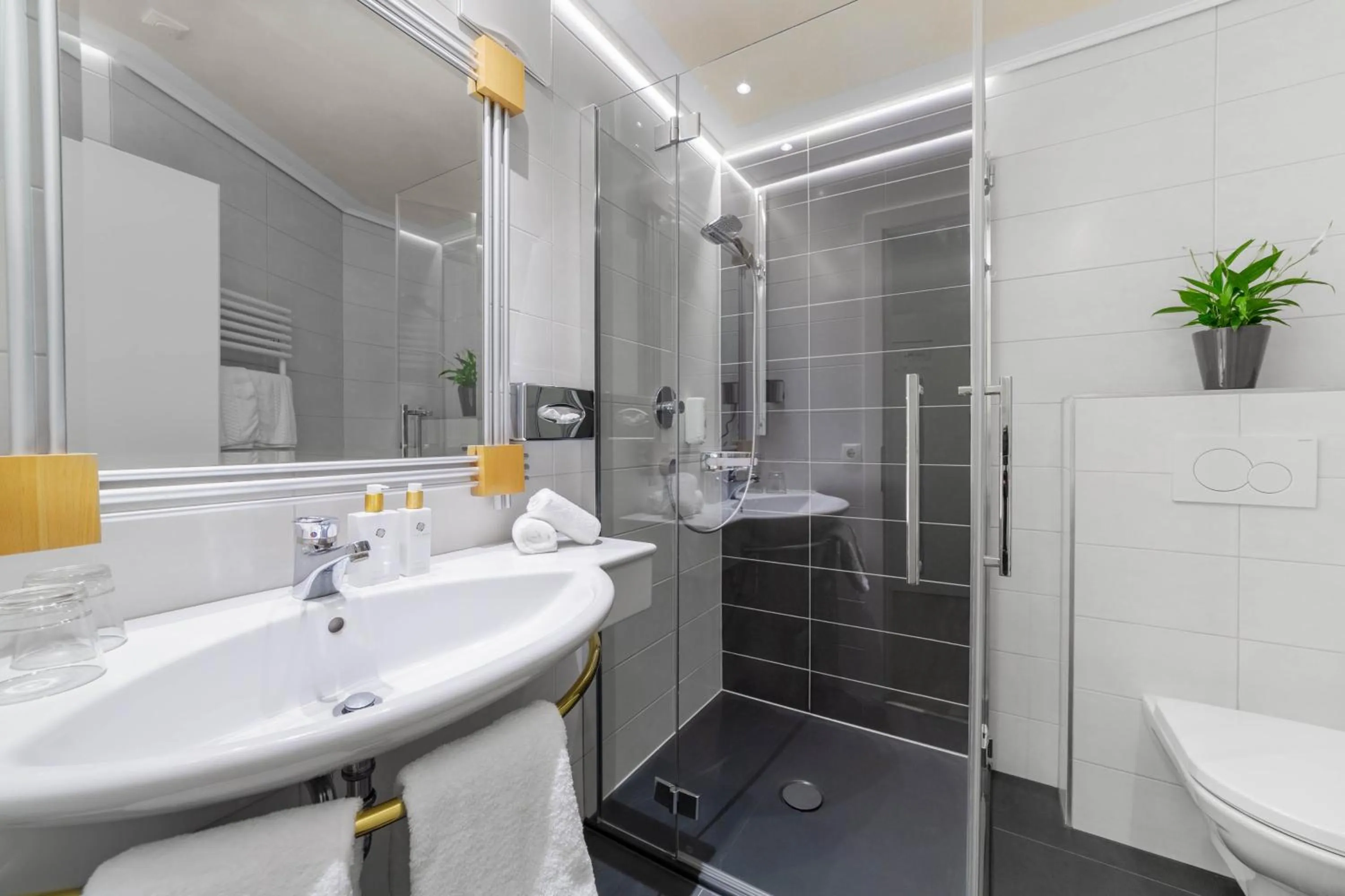 Bathroom in Boutique Hotel ANYBODY