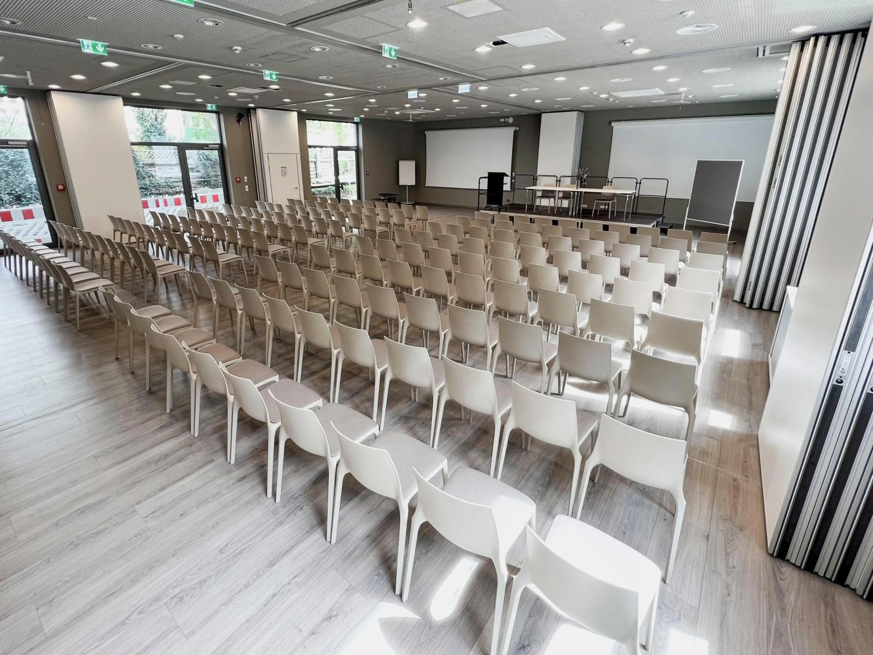 Business facilities in Jugendherberge München City