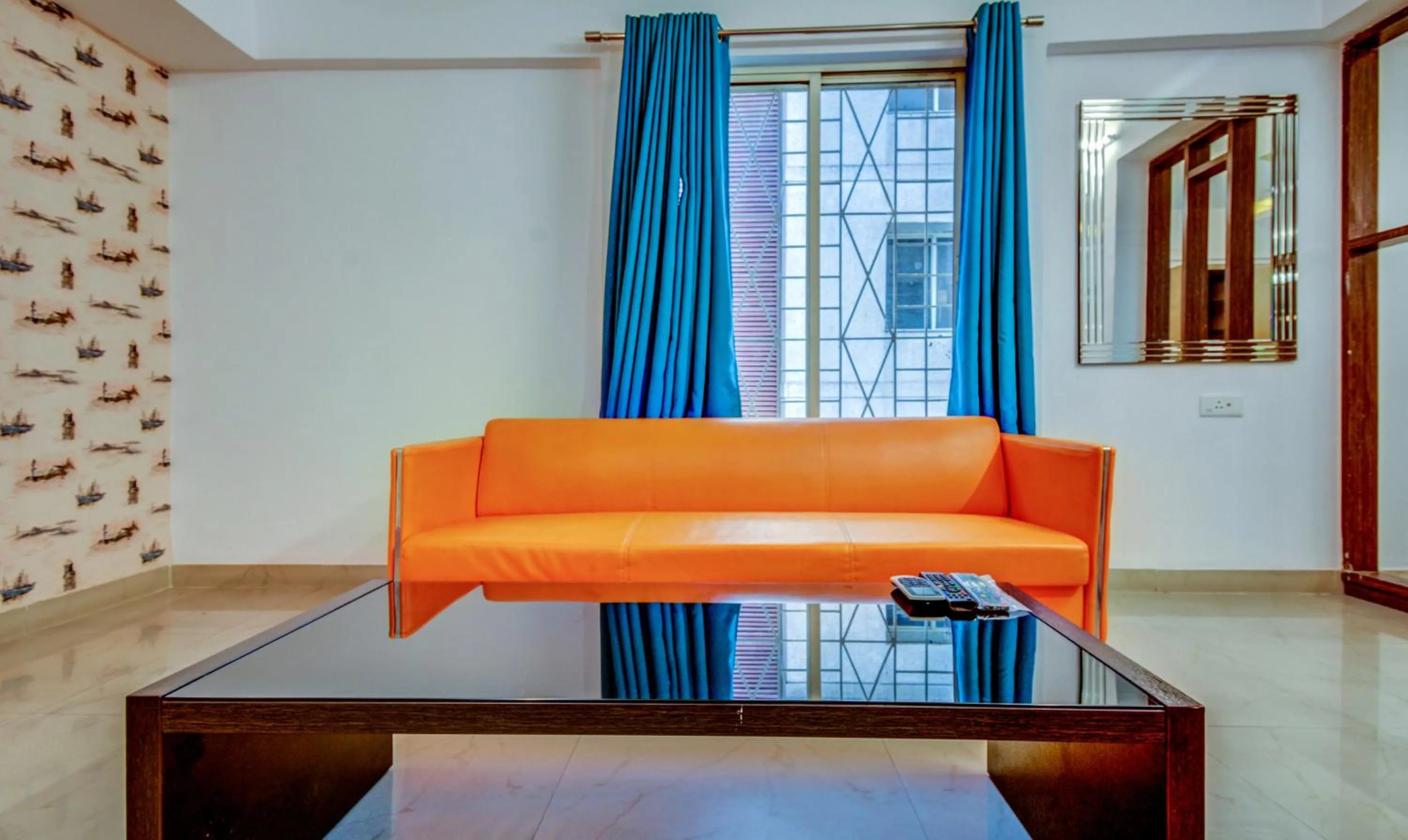 Living room in Treebo Iris Suites