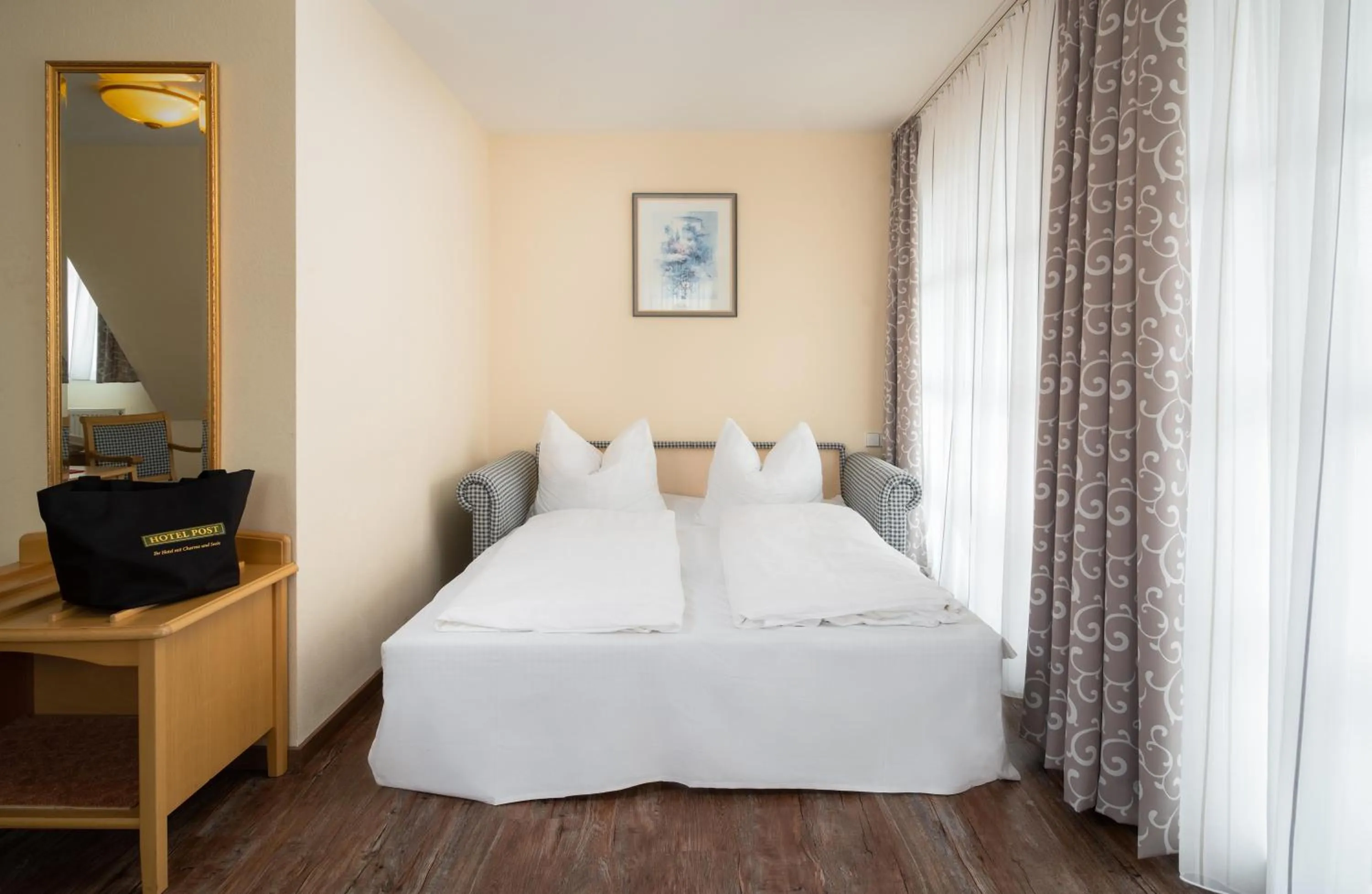 Bed in Hotel & Restaurant Post