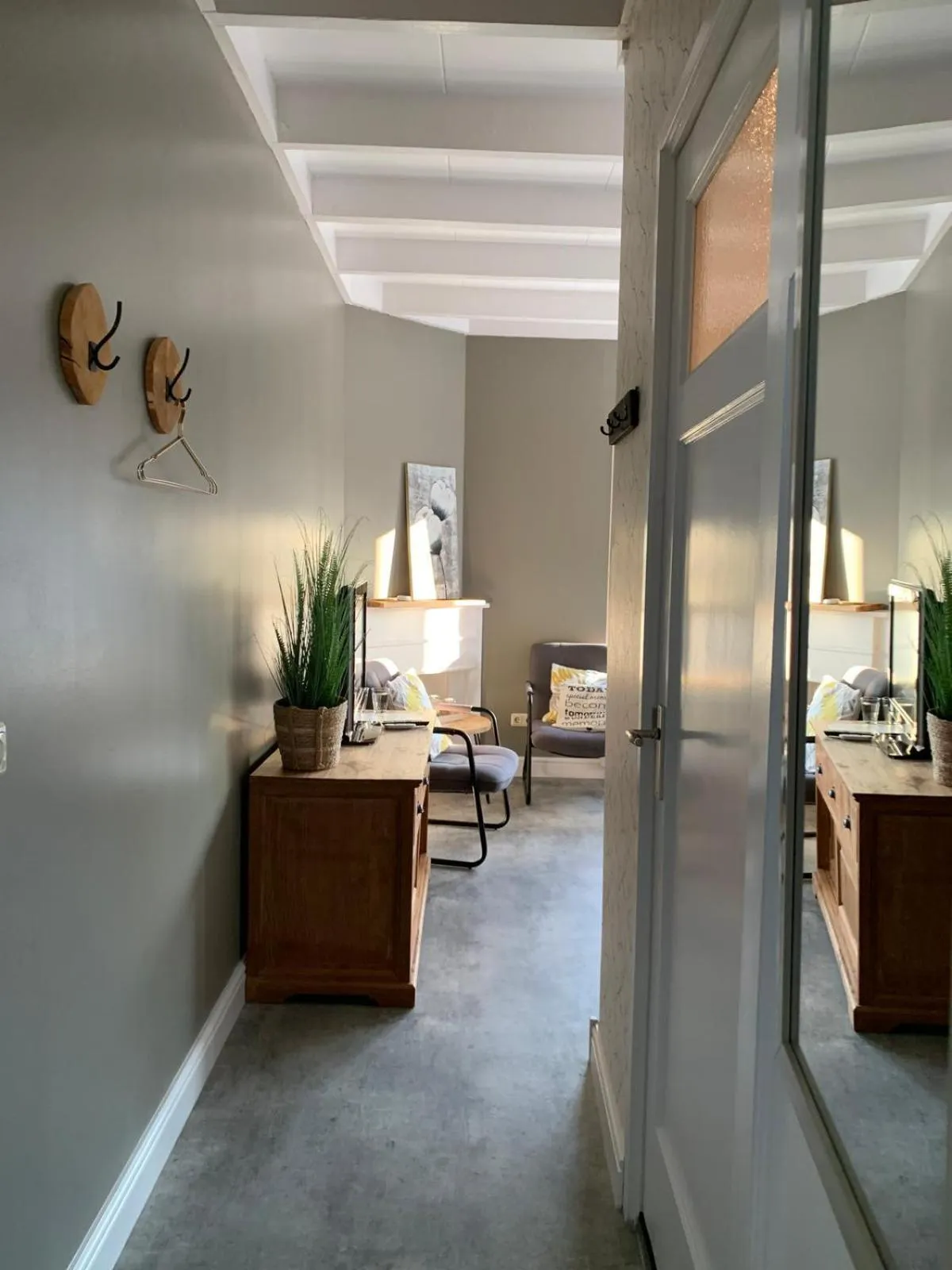 Seating area in BnB-Heirhuys