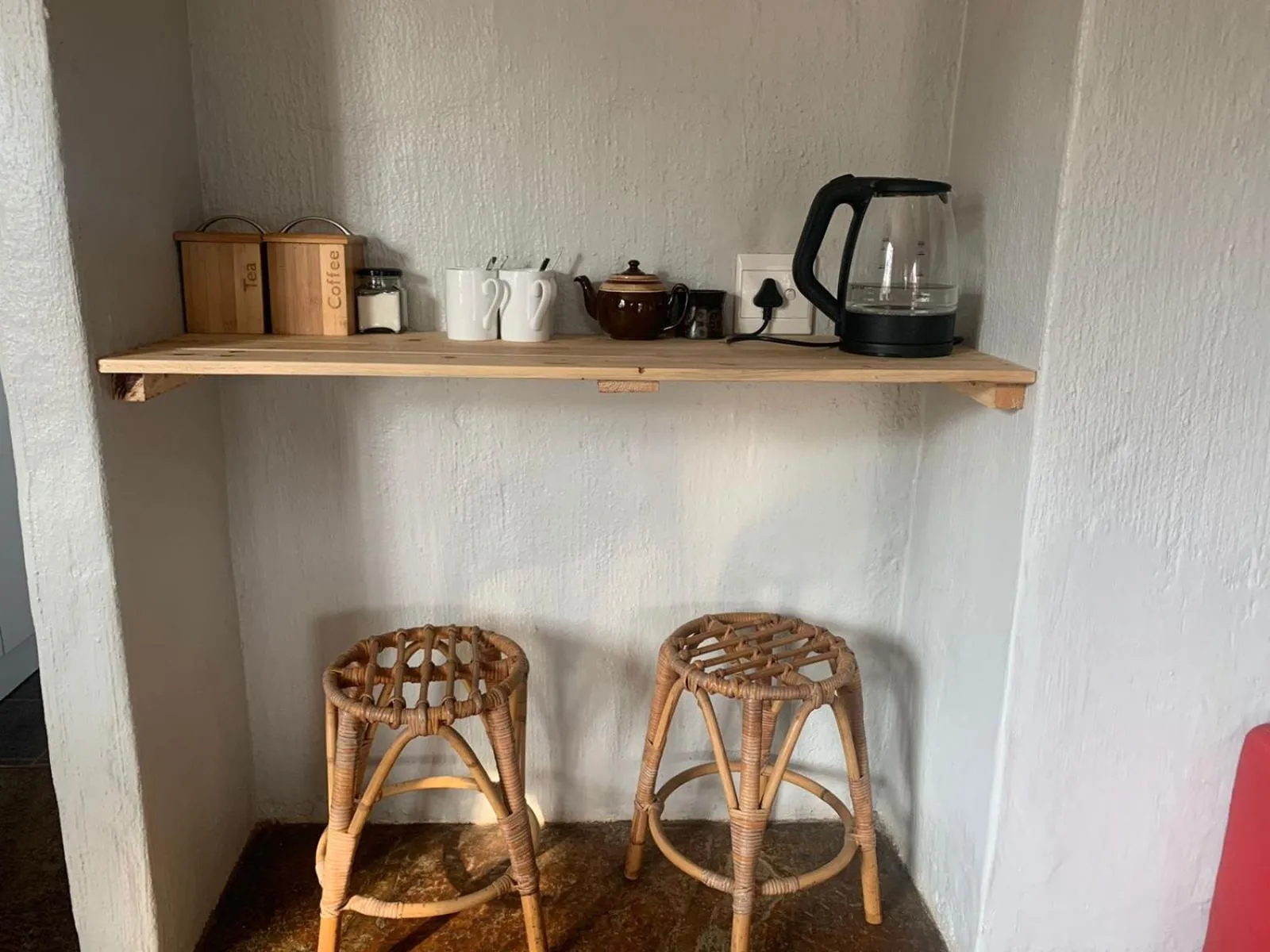 Coffee/tea facilities in Ollivanders Estate
