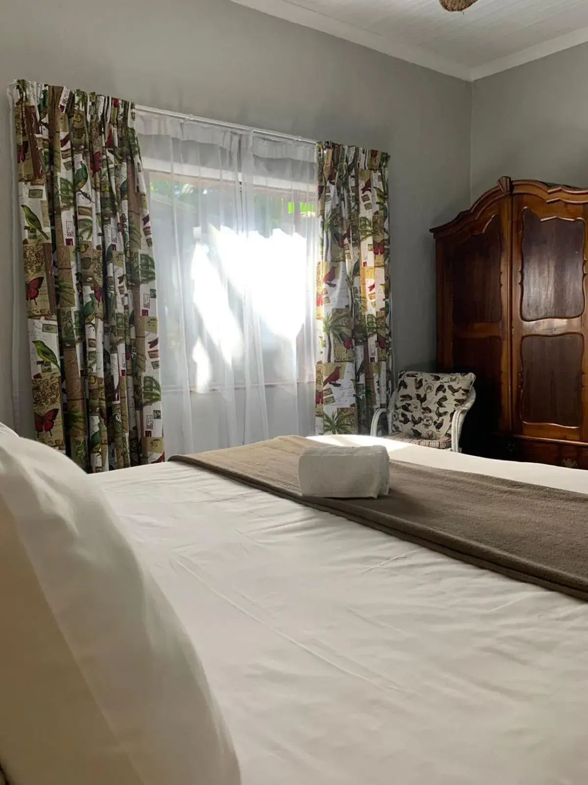 Two-Bedroom Chalet - single occupancy in Ollivanders Estate Two-Bedroom Chalet - single occupancy in Ollivanders Estate