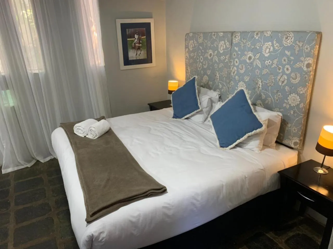 Bed in Ollivanders Estate