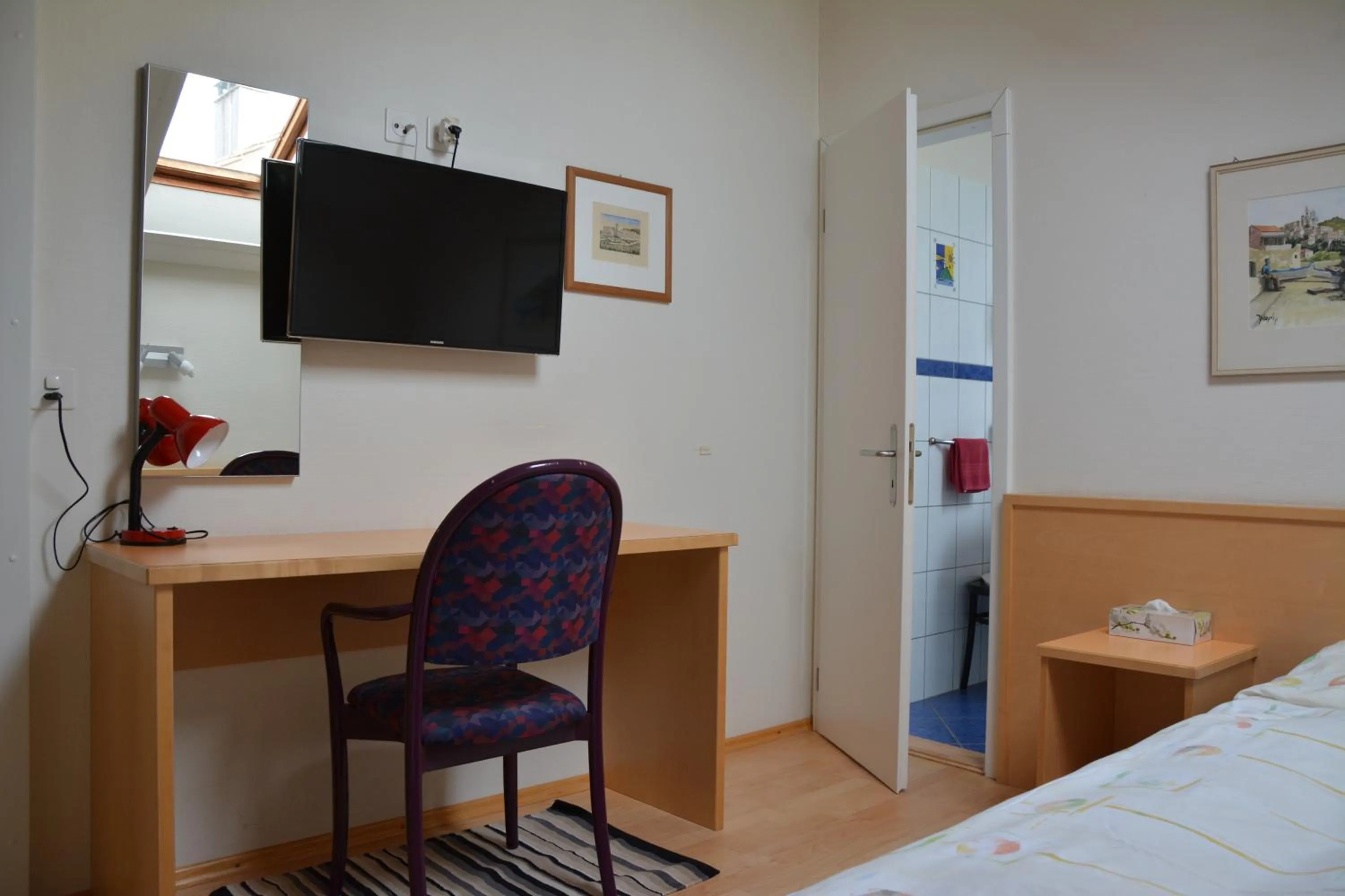 Decorative detail, Bed in Hotel Hessengüetli