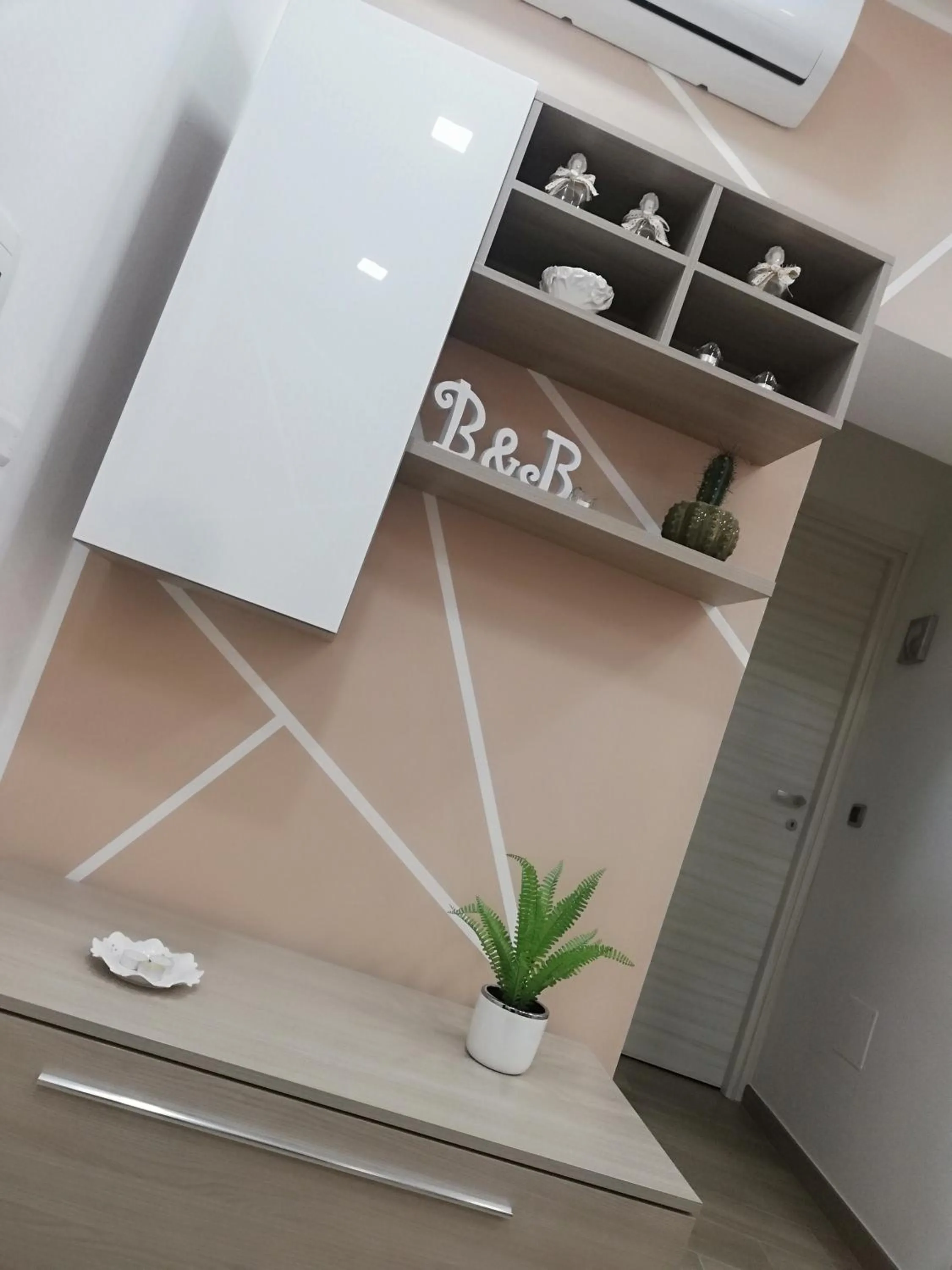 Seating area in Royal Dreams