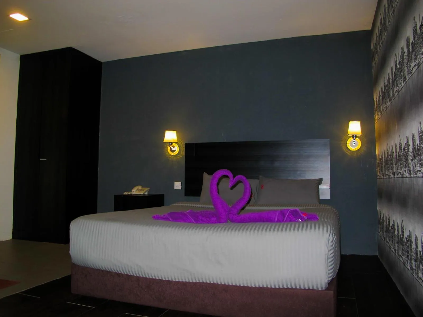 Bed in Orchard Inn Puchong