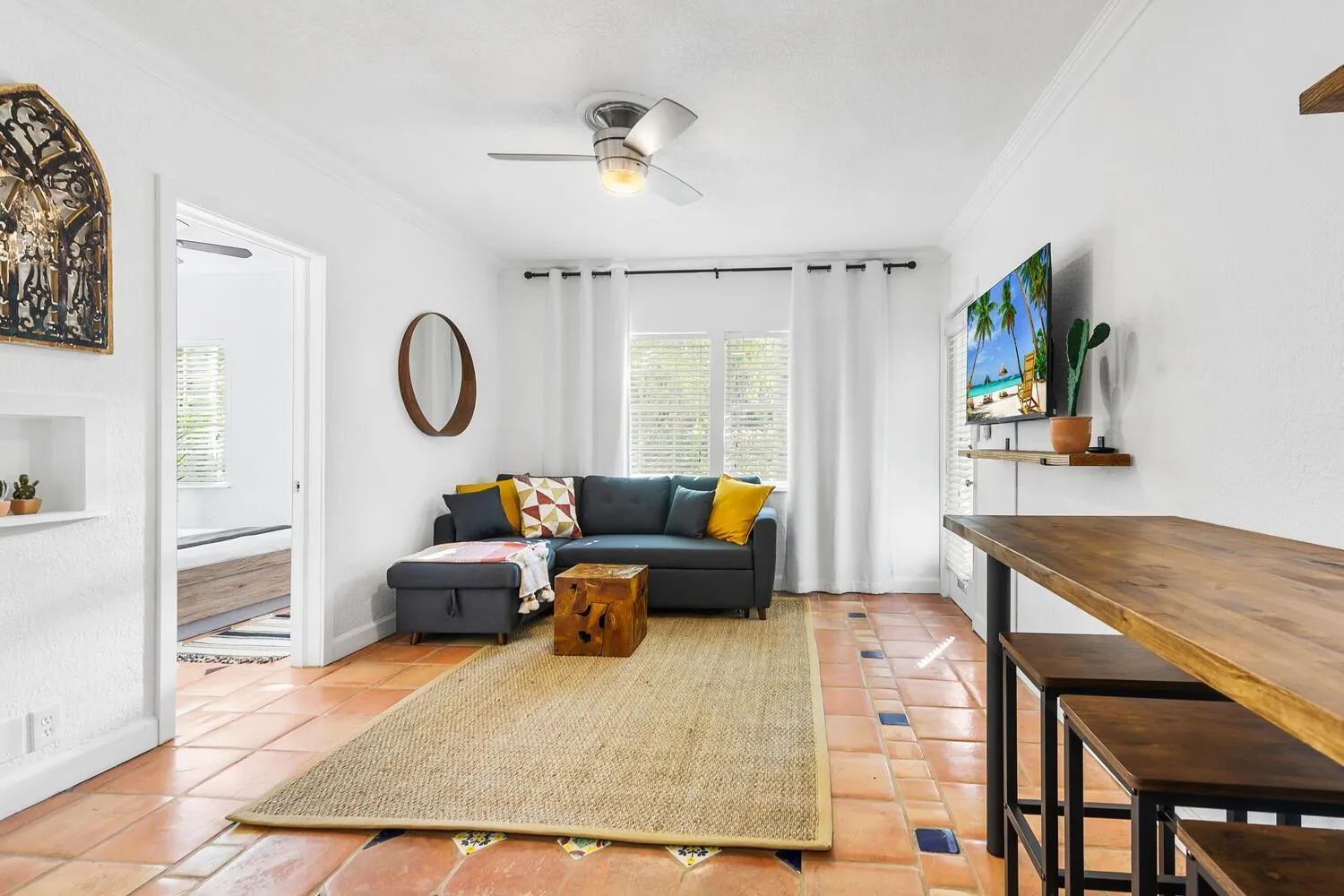 Living room in Alani Bay Villas