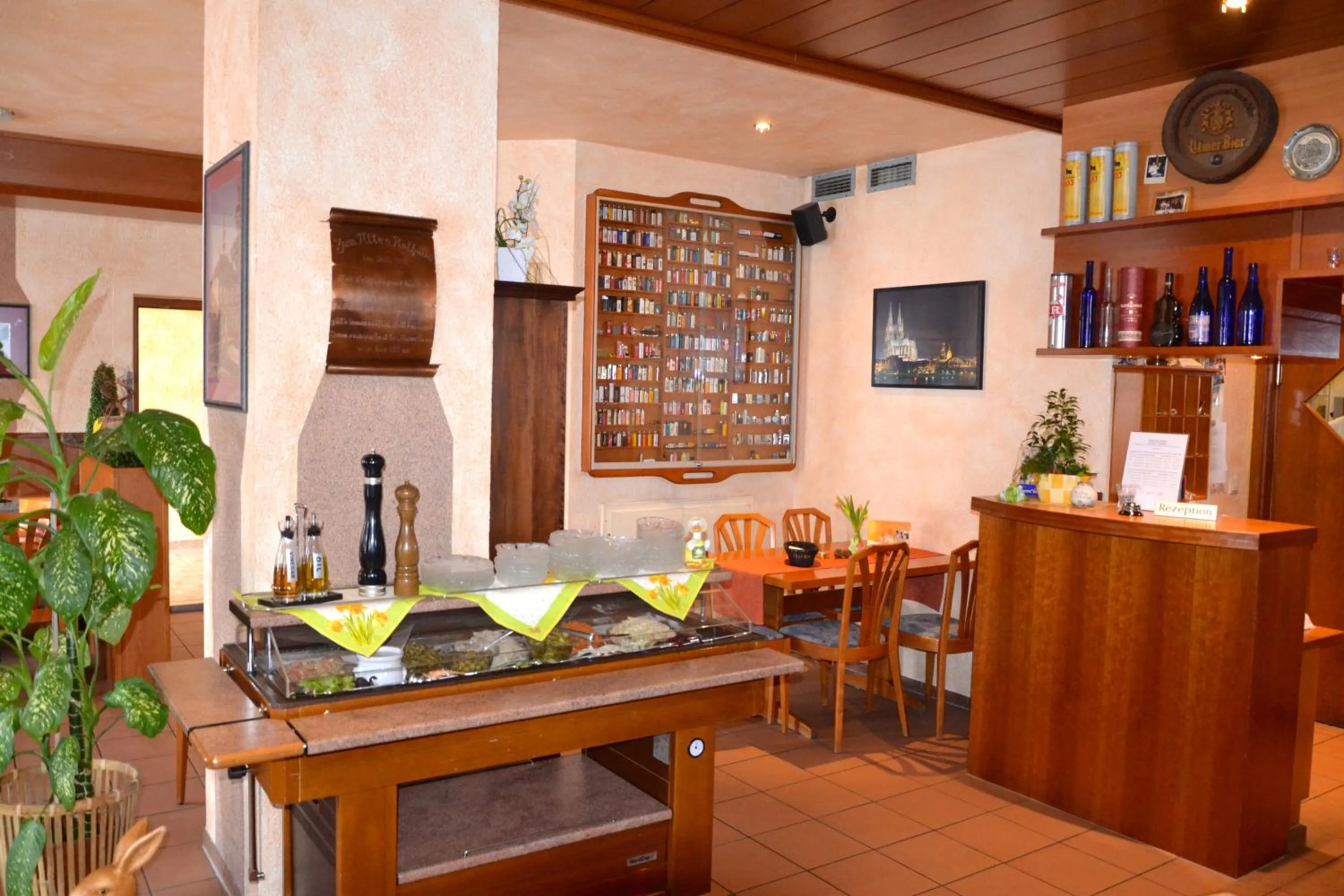 Restaurant/places to eat in Altes Rathaus am Elz Garten