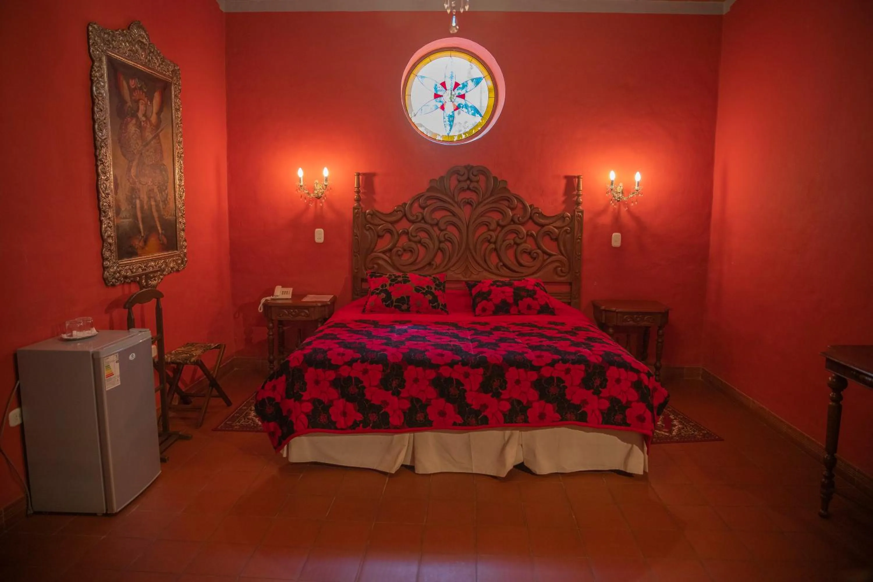 Bed in Hotel Monasterio