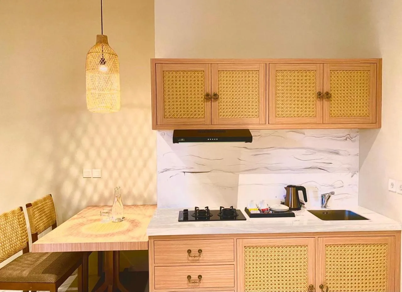 Coffee/tea facilities in Kayangan Boutique Hotel