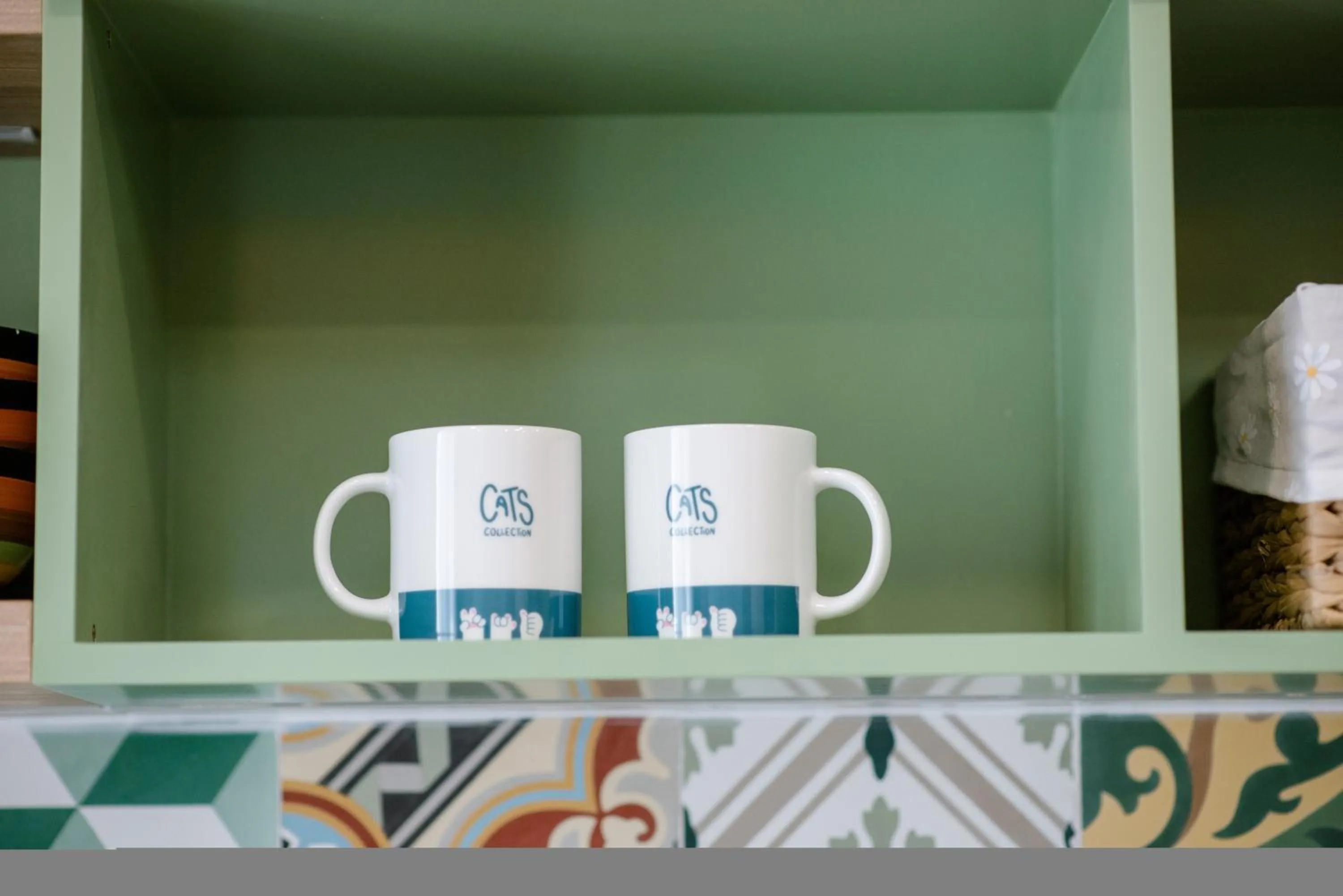 Coffee/tea facilities in The View Hotel