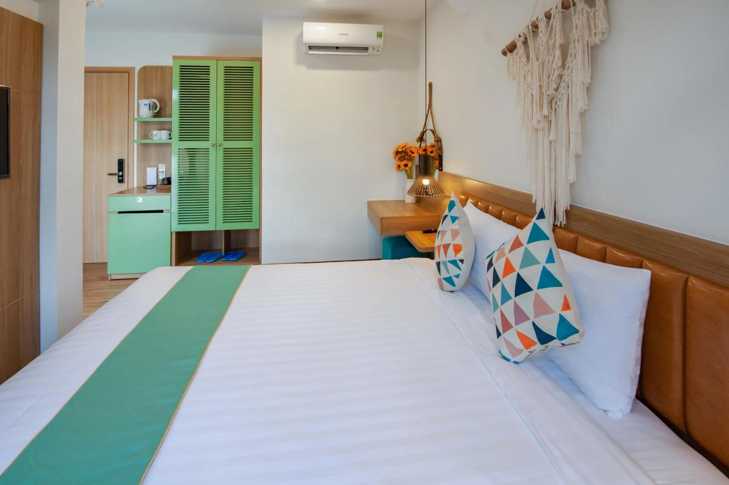 Bedroom, Bed in The View Hotel