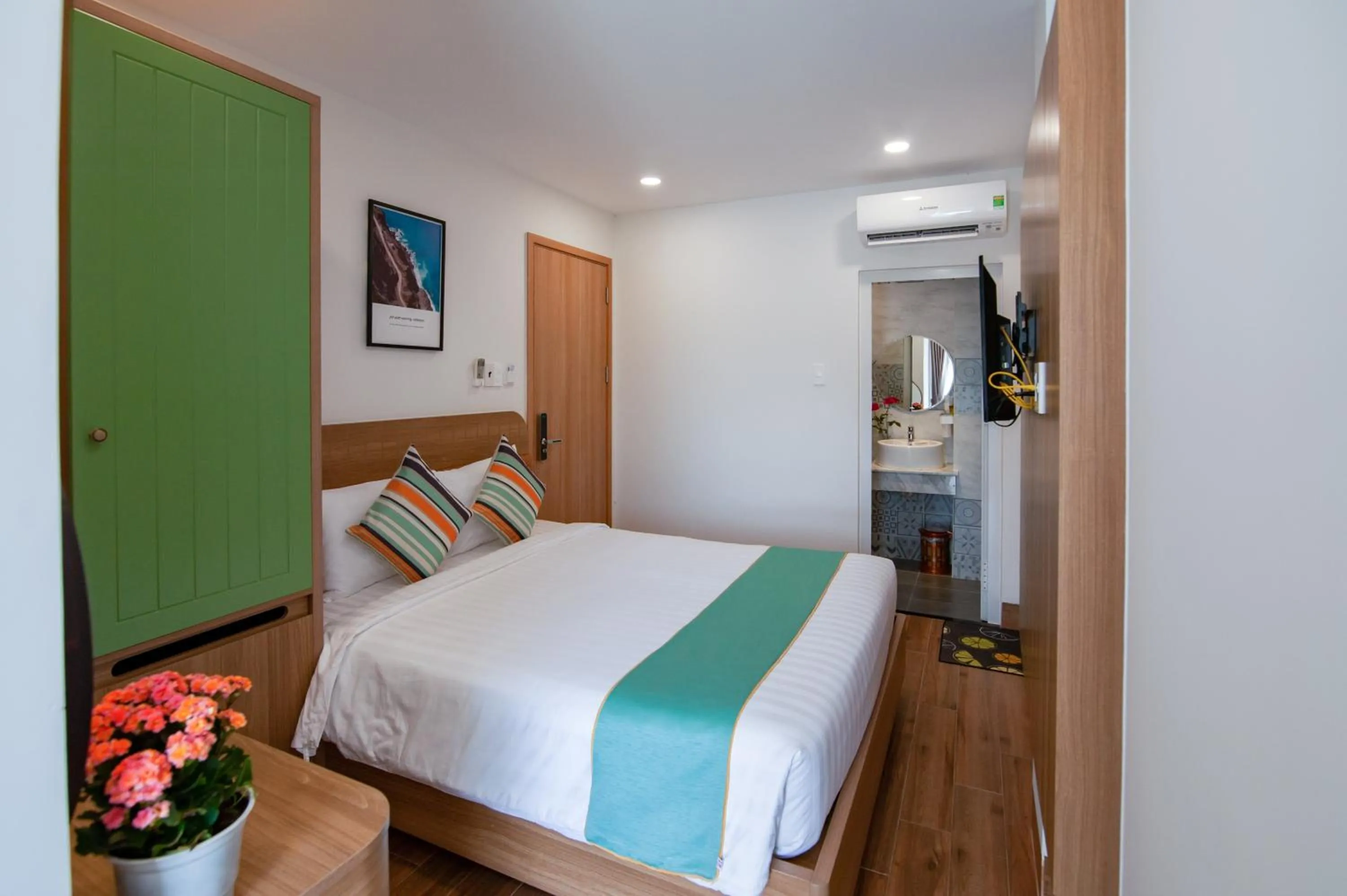 Bedroom, Bed in The View Hotel