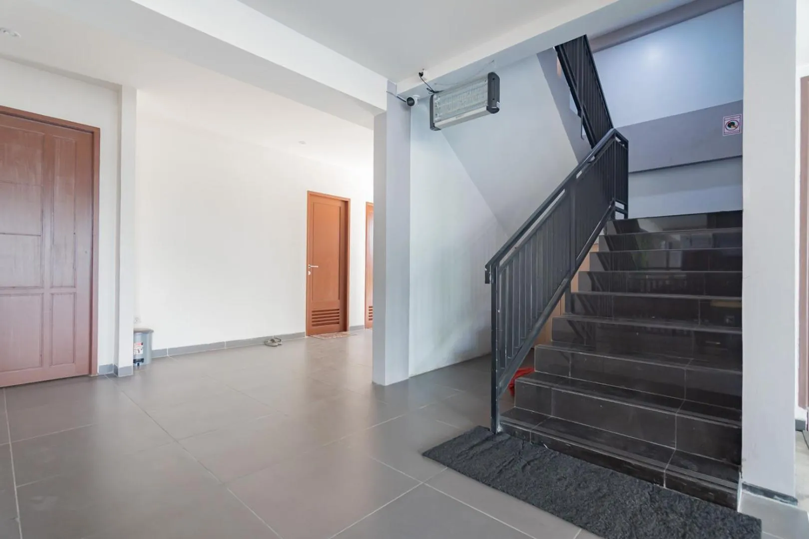 RedDoorz Syariah Plus near Tanjungpura University 2 Pontianak