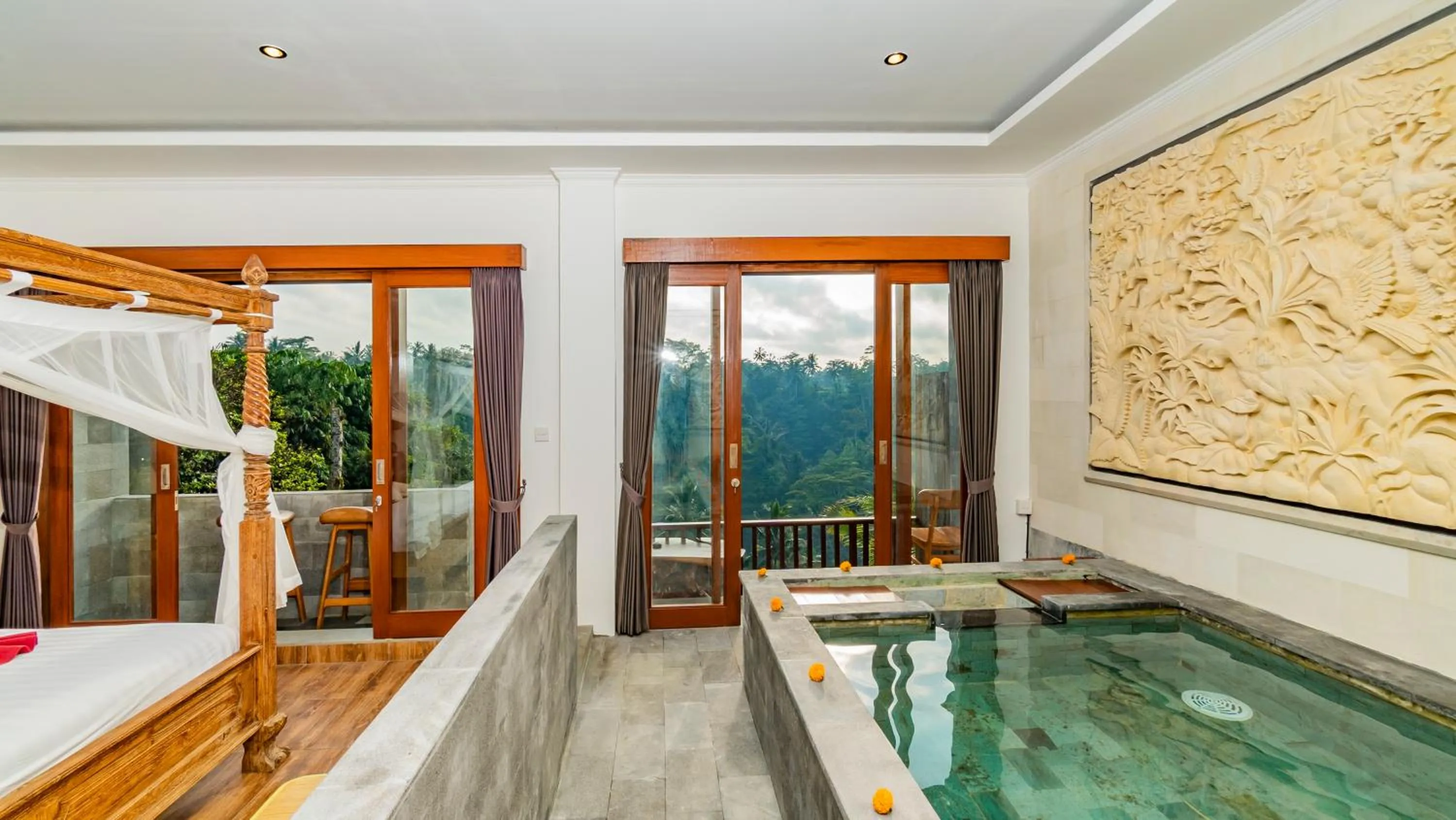 Swimming pool in Magatama Villa by Mahaputra