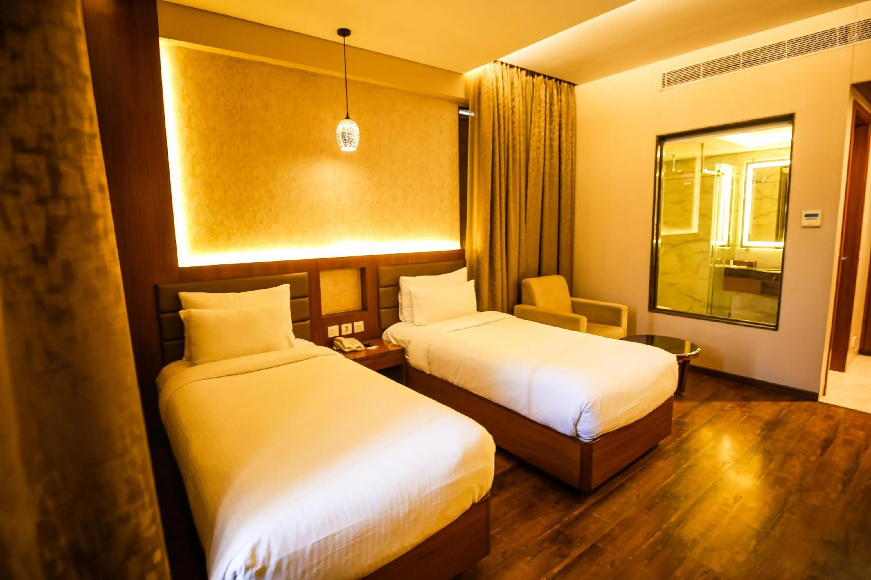 Bedroom, Bed in Pristine Hotel, Varanasi