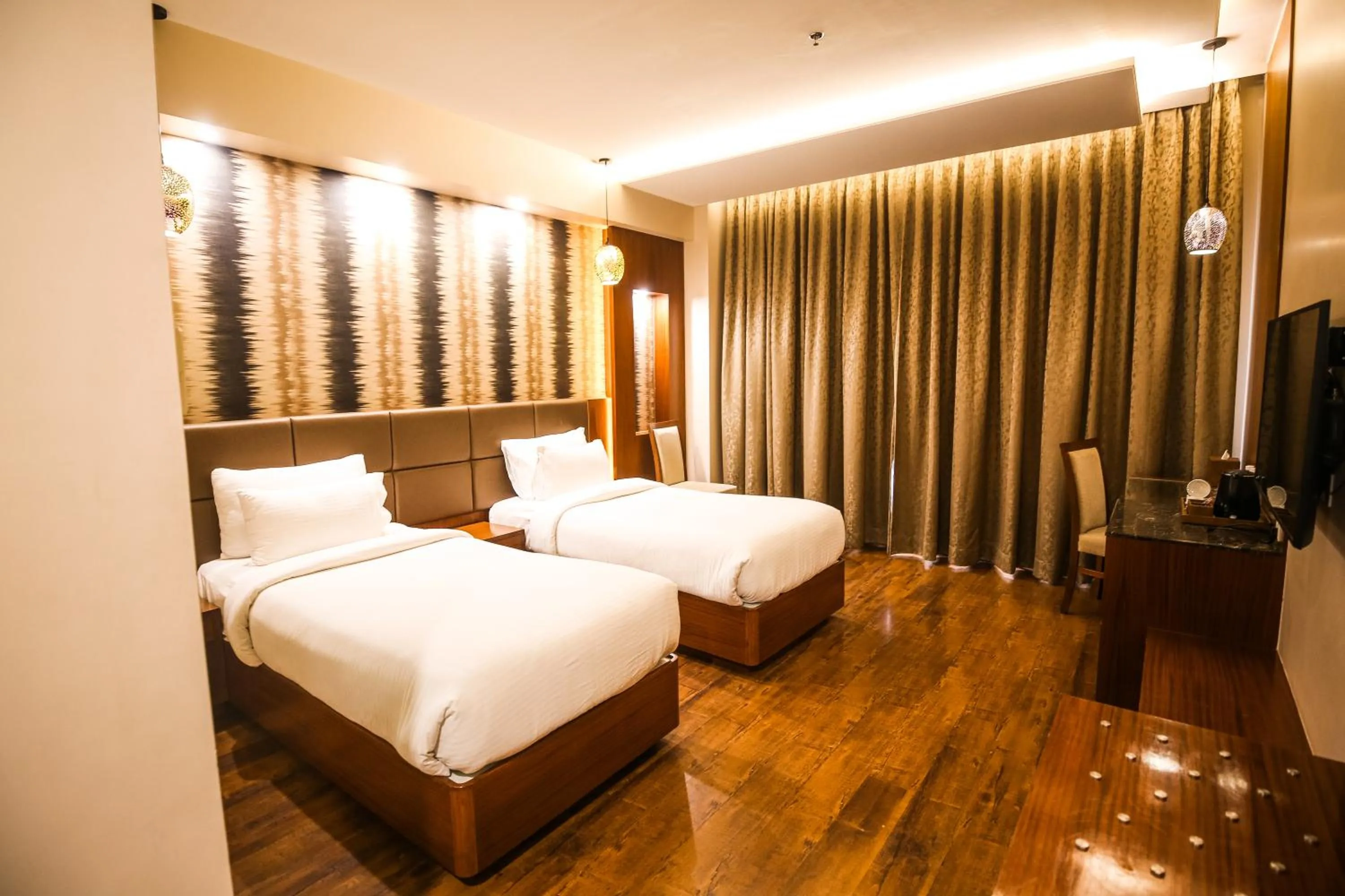 Bedroom, Bed in Pristine Hotel, Varanasi