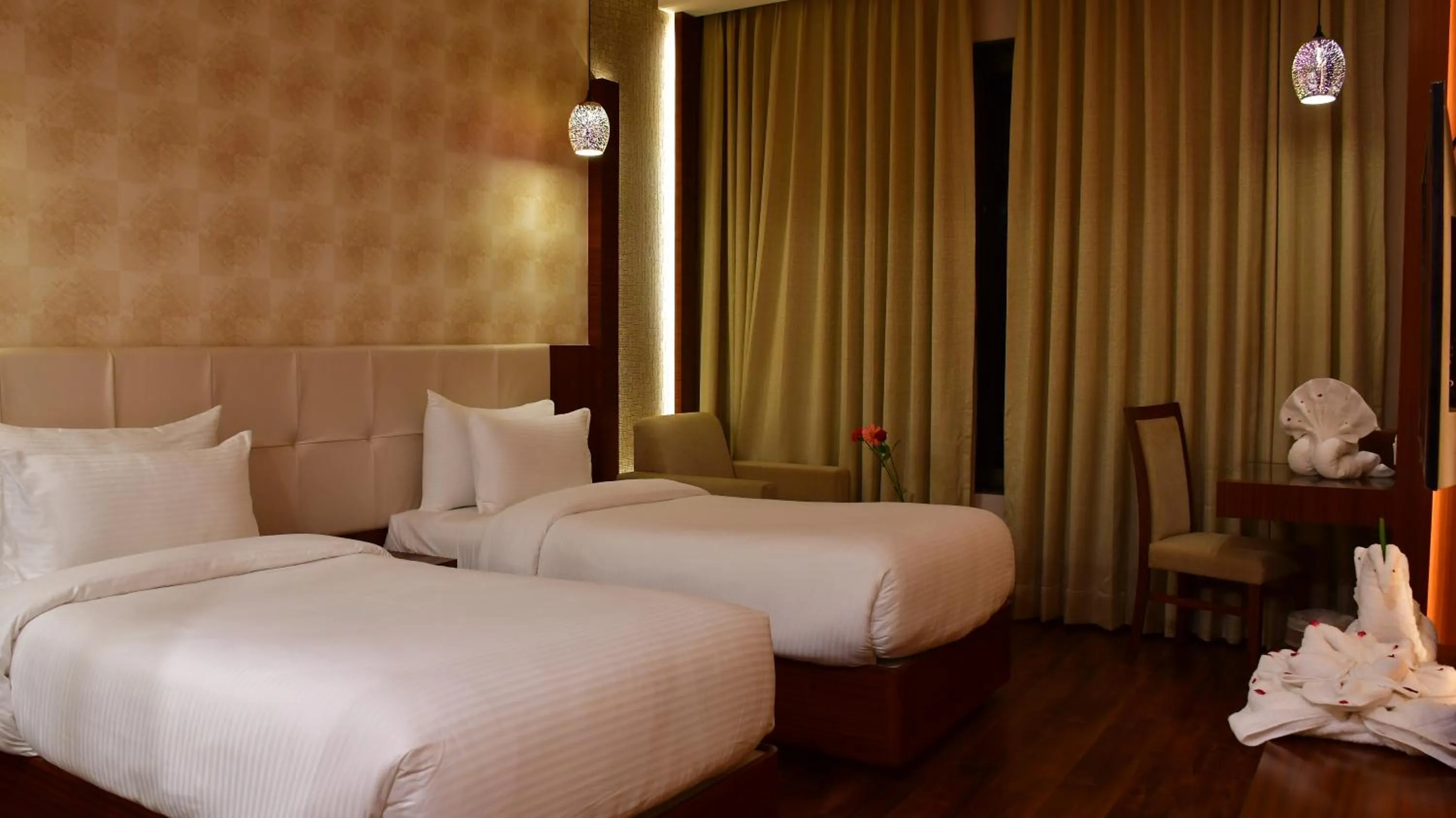 Bed in Pristine Hotel, Varanasi