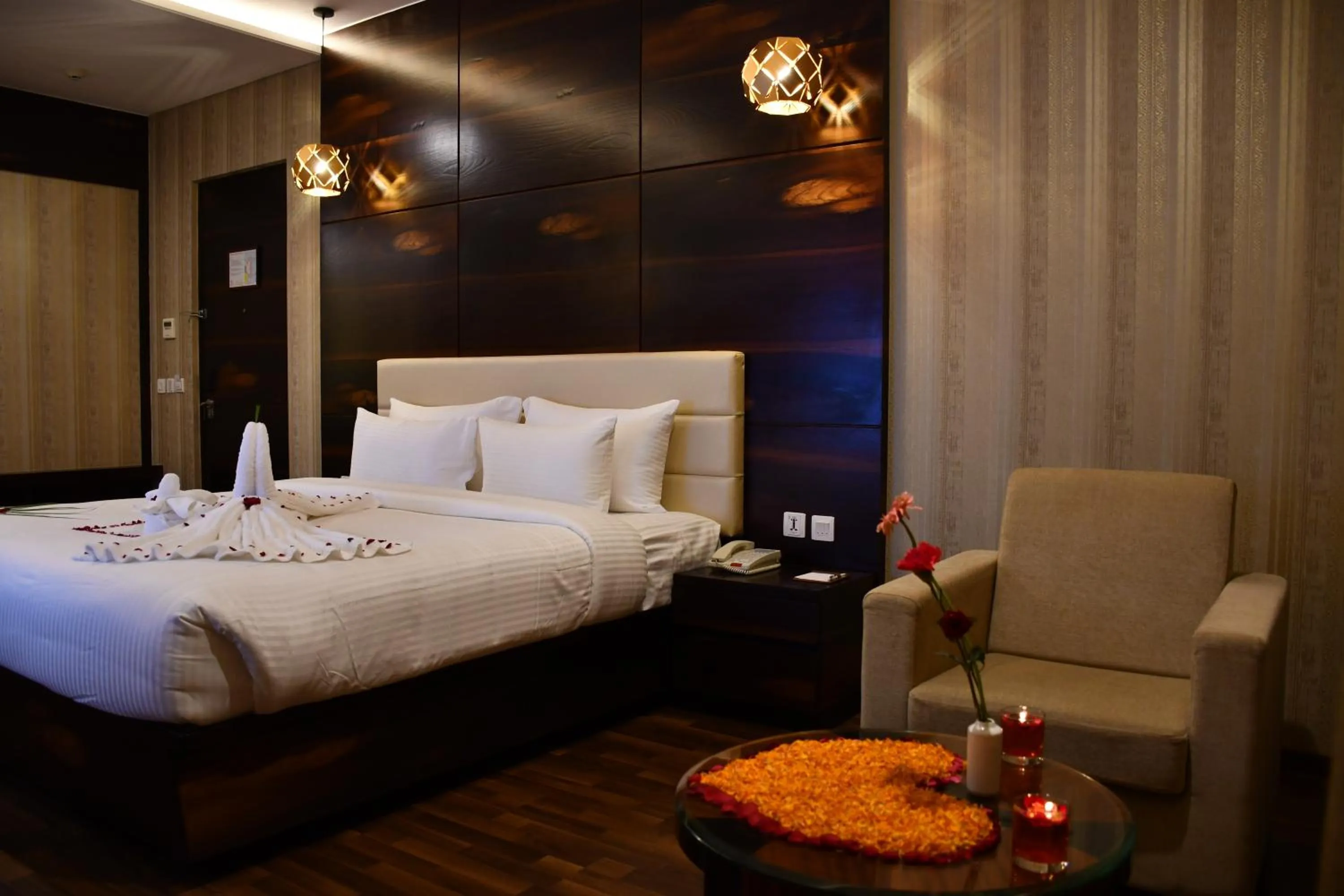 Bed in Pristine Hotel, Varanasi