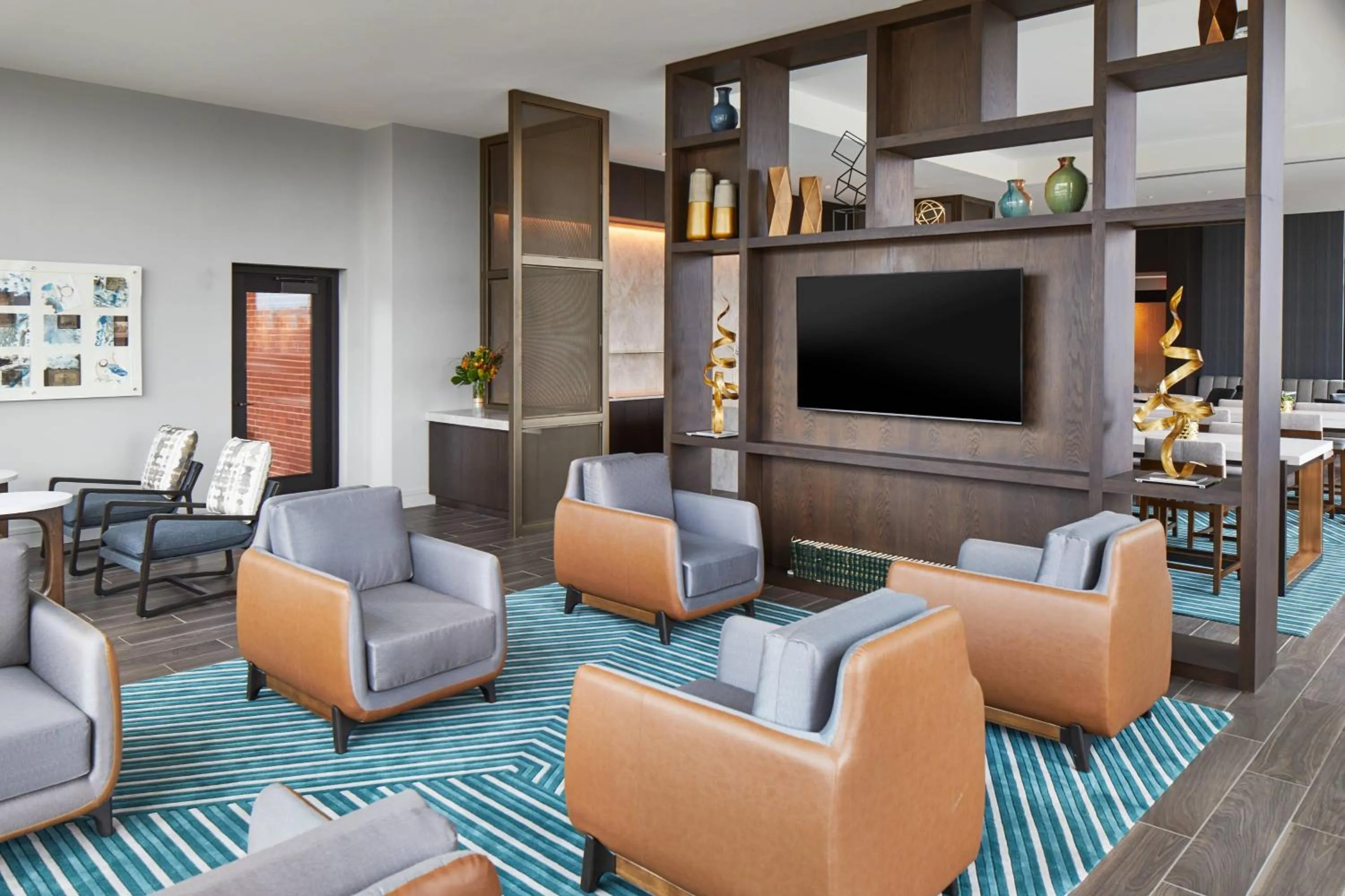 Lounge or bar in UNC Charlotte Marriott Hotel & Conference Center