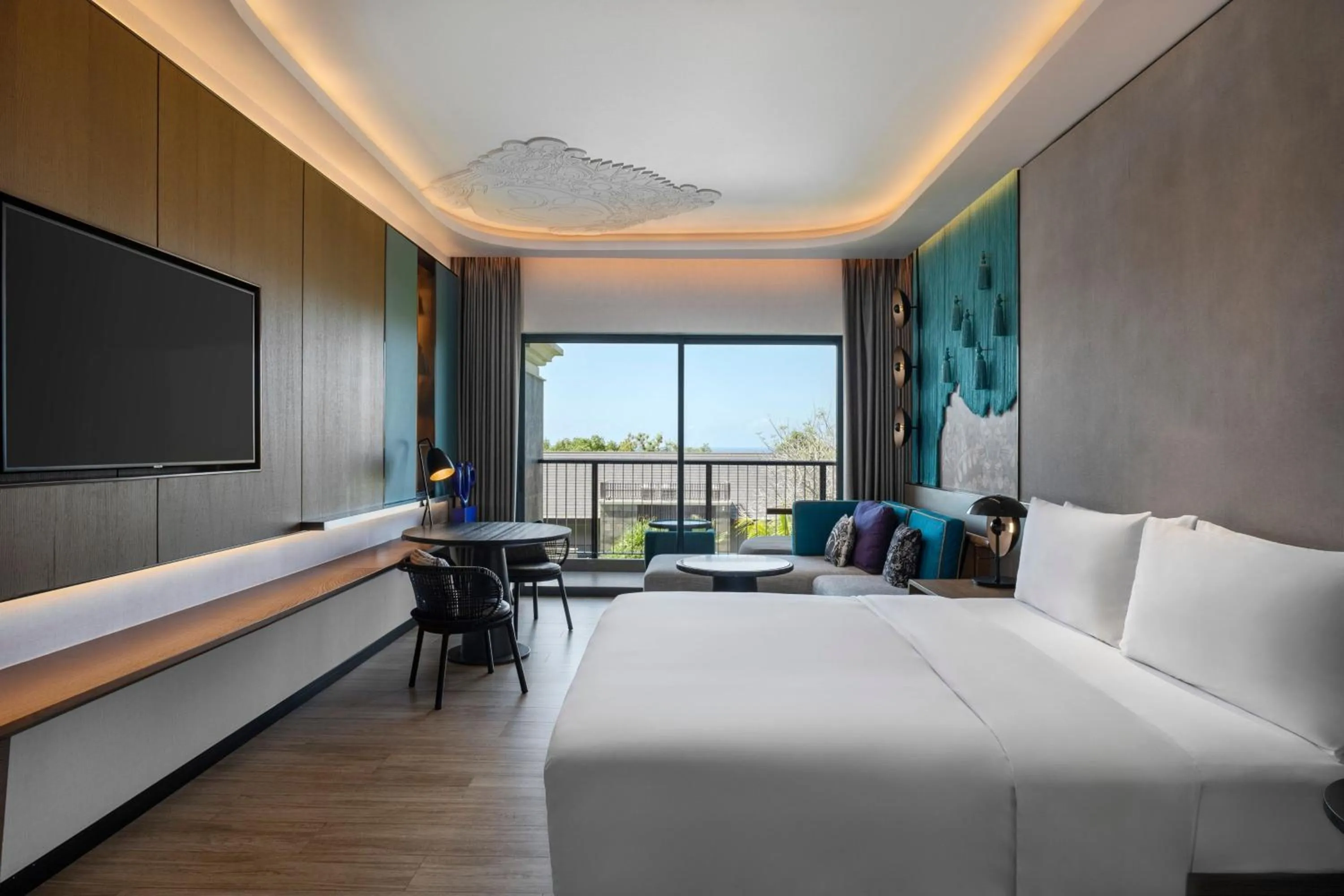 Photo of the whole room, Bed in Renaissance Bali Nusa Dua Resort