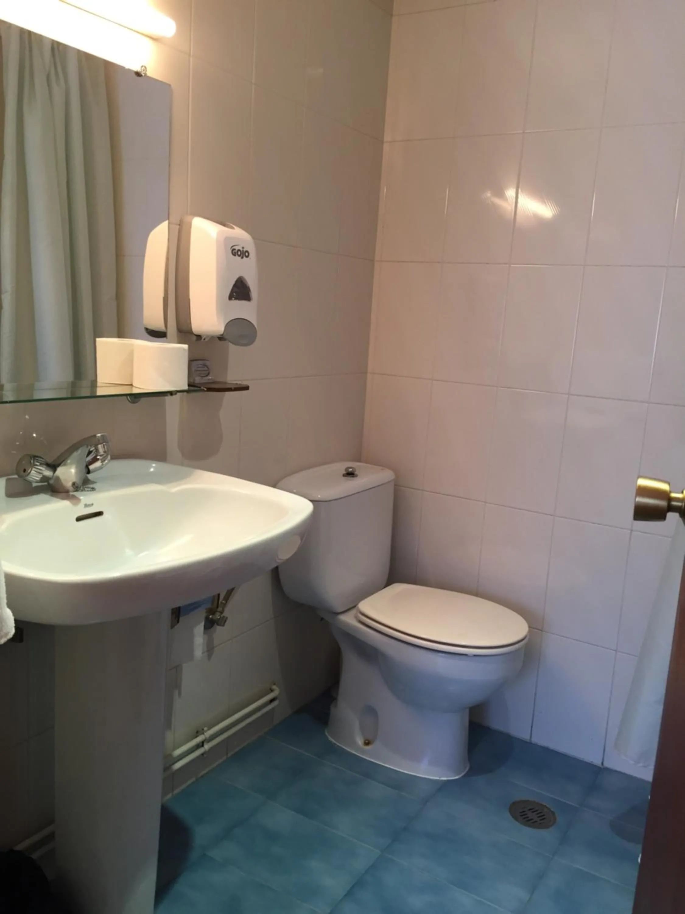 Triple Room in Hotel Restaurante Derby